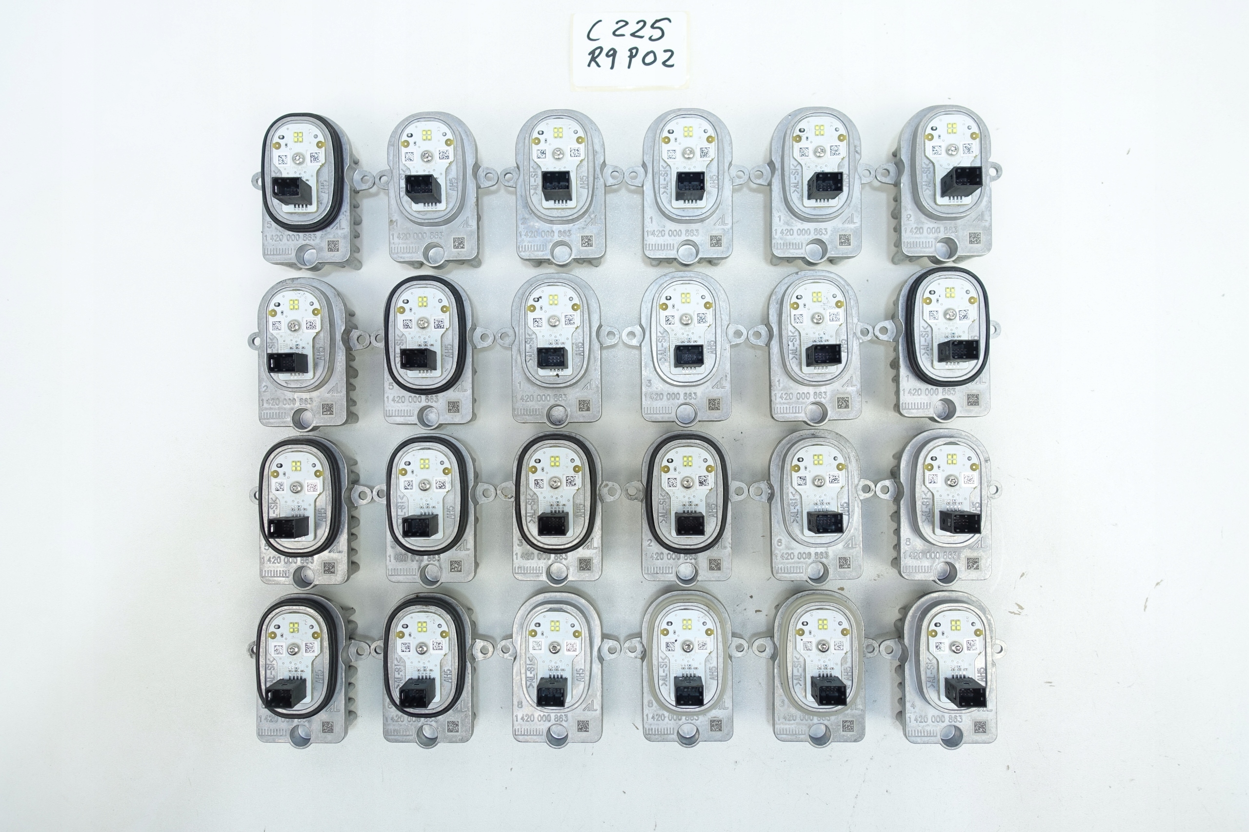 JEŻ MODUŁ LED VW TIGUAN II LIFT 1420000863