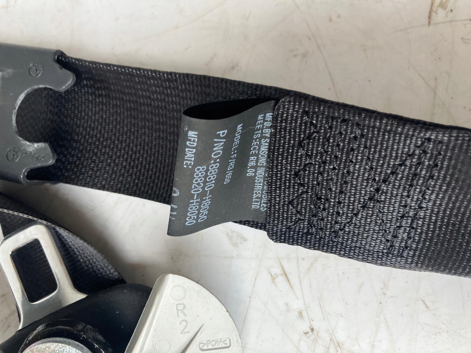 tension belt safety right front KIA STONIC 88820H8050