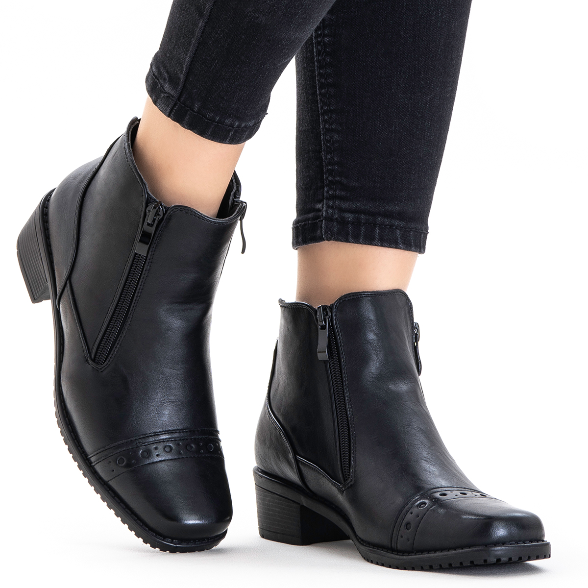 Kotníkové Boty Úhledné, pohodlné, krásné Wojtyłko 37