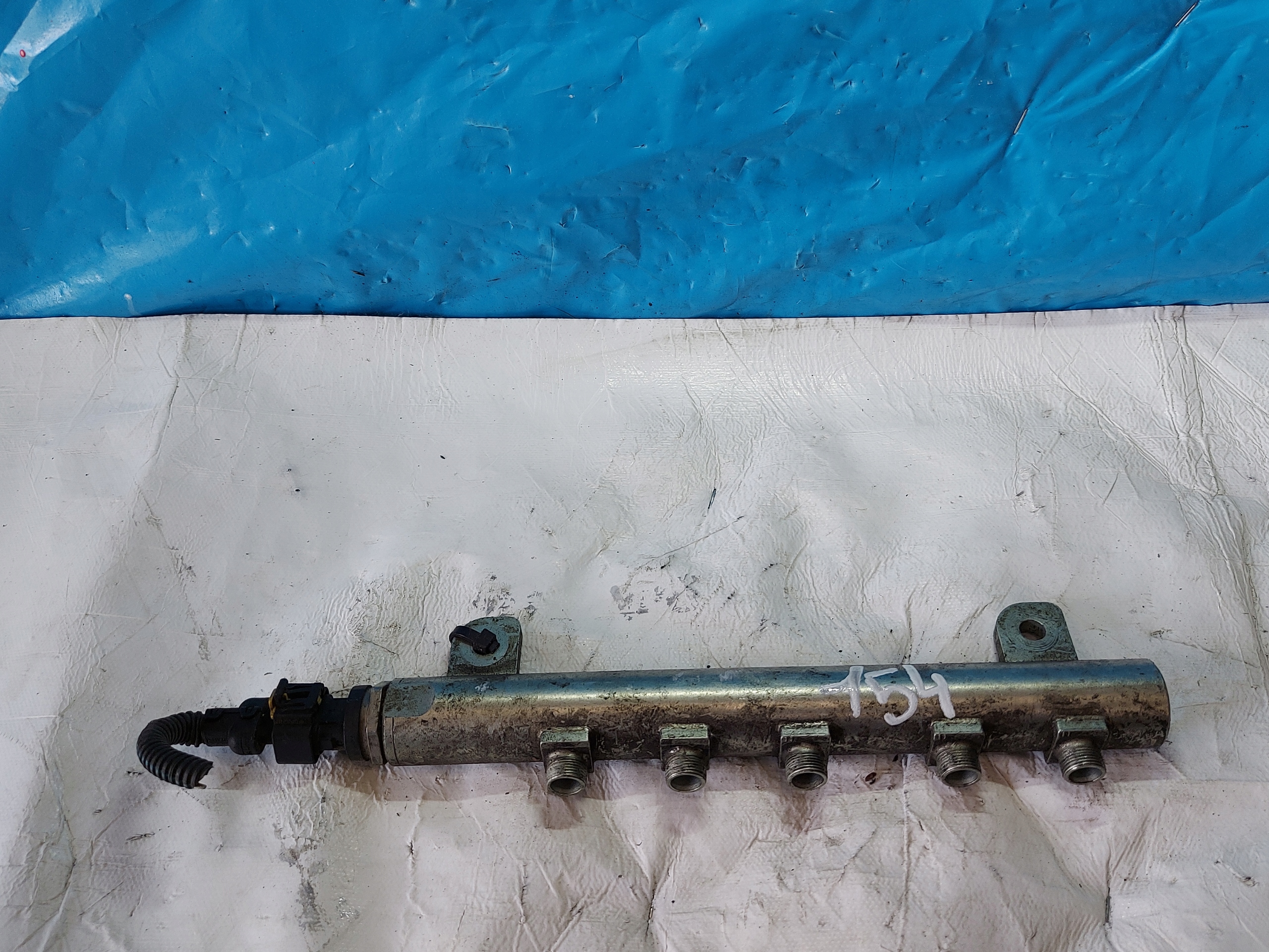 injection ramp STILO 1.9 JTD 0445214053