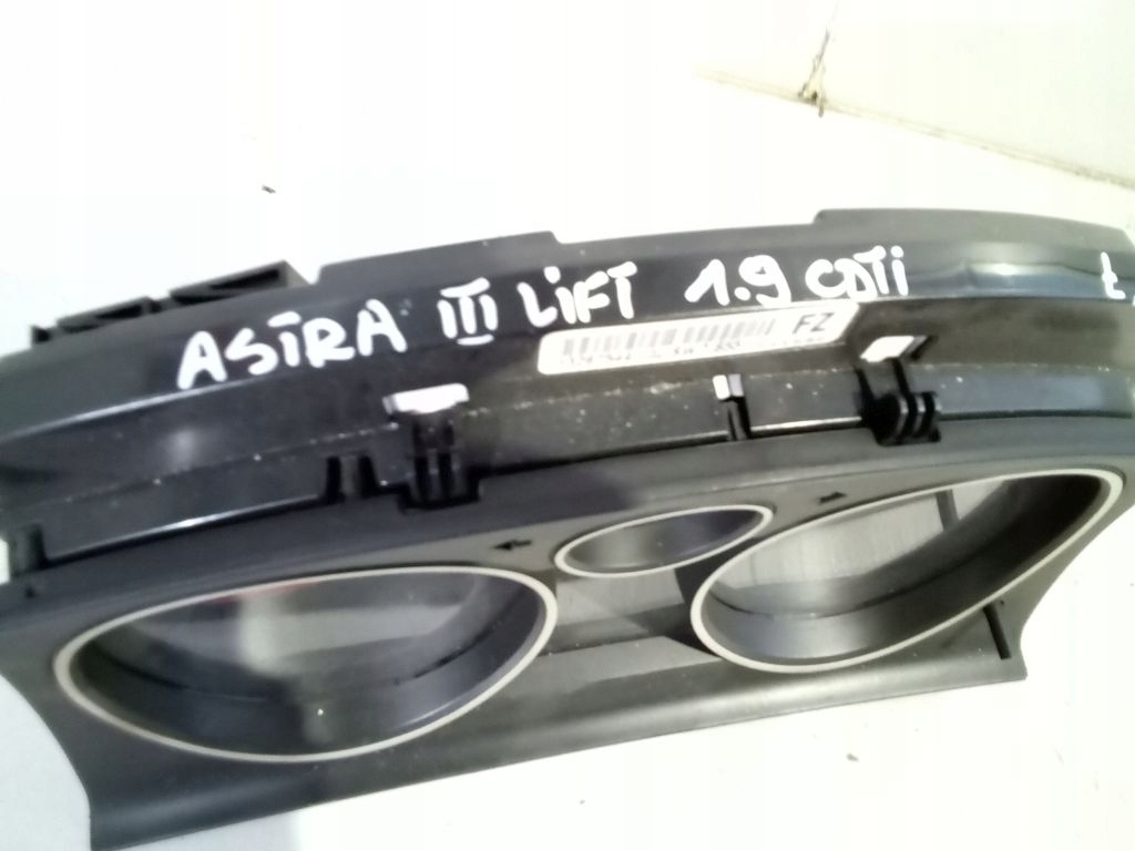 Opel Astra III H dials dials 1.9 CDTI