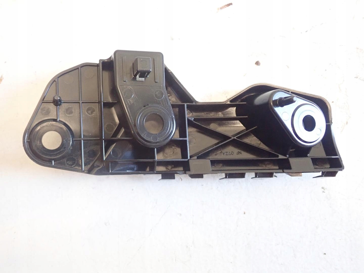 bumper bracket right front MAZDA CX3 2015- D24H-500T1