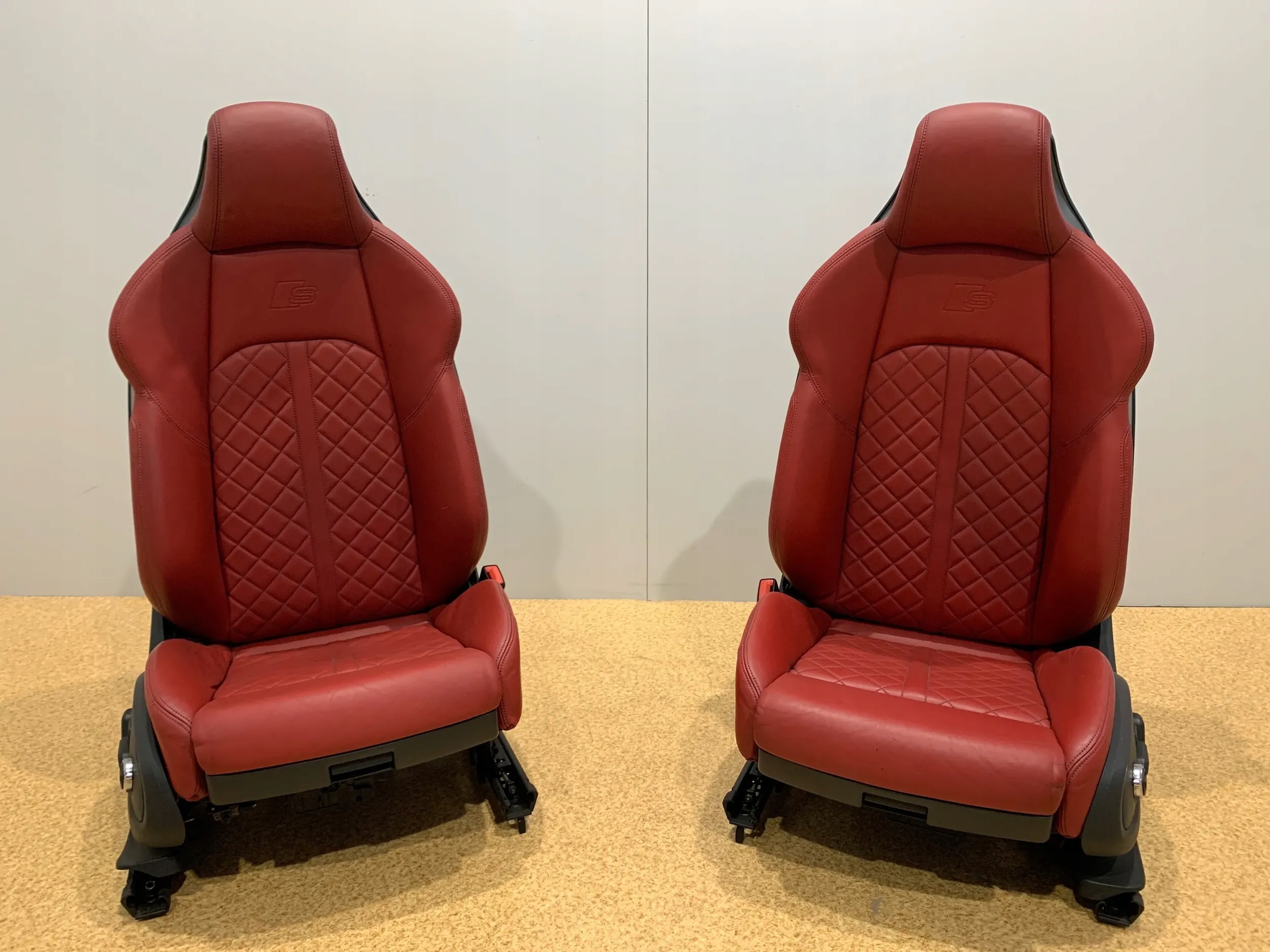 5a8788e64af2a3a0f68246f49bc9