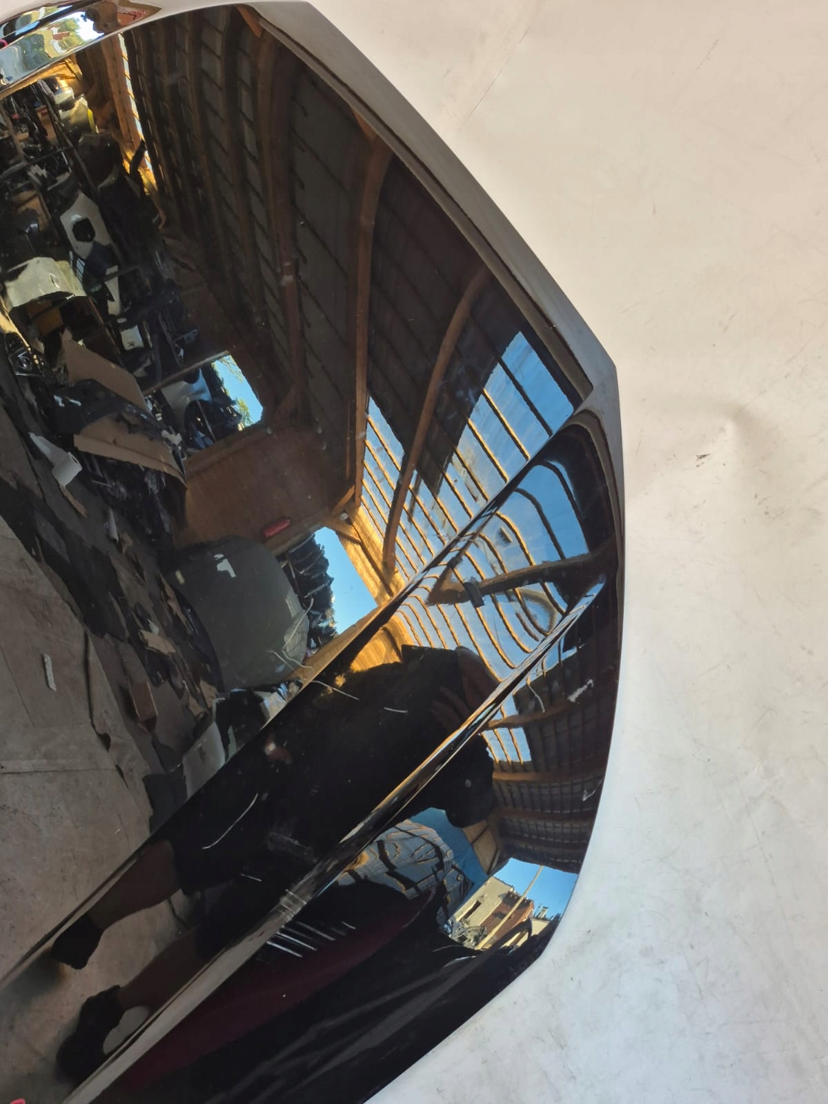 AUDI A4 B9 8W 15-23 kapota