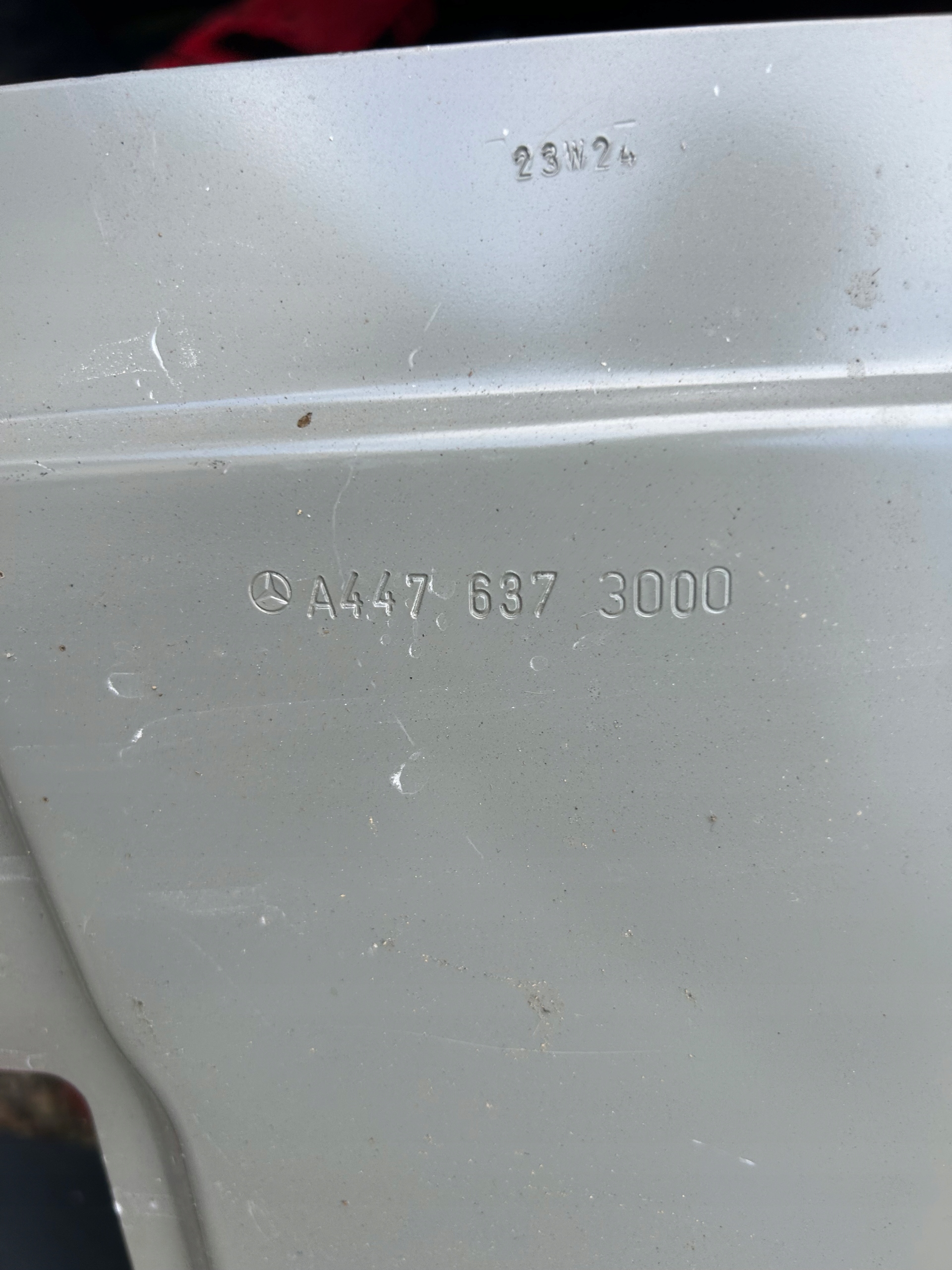 Mercedes Vito V-Klasa side threshold right front pillar A B W4476373000