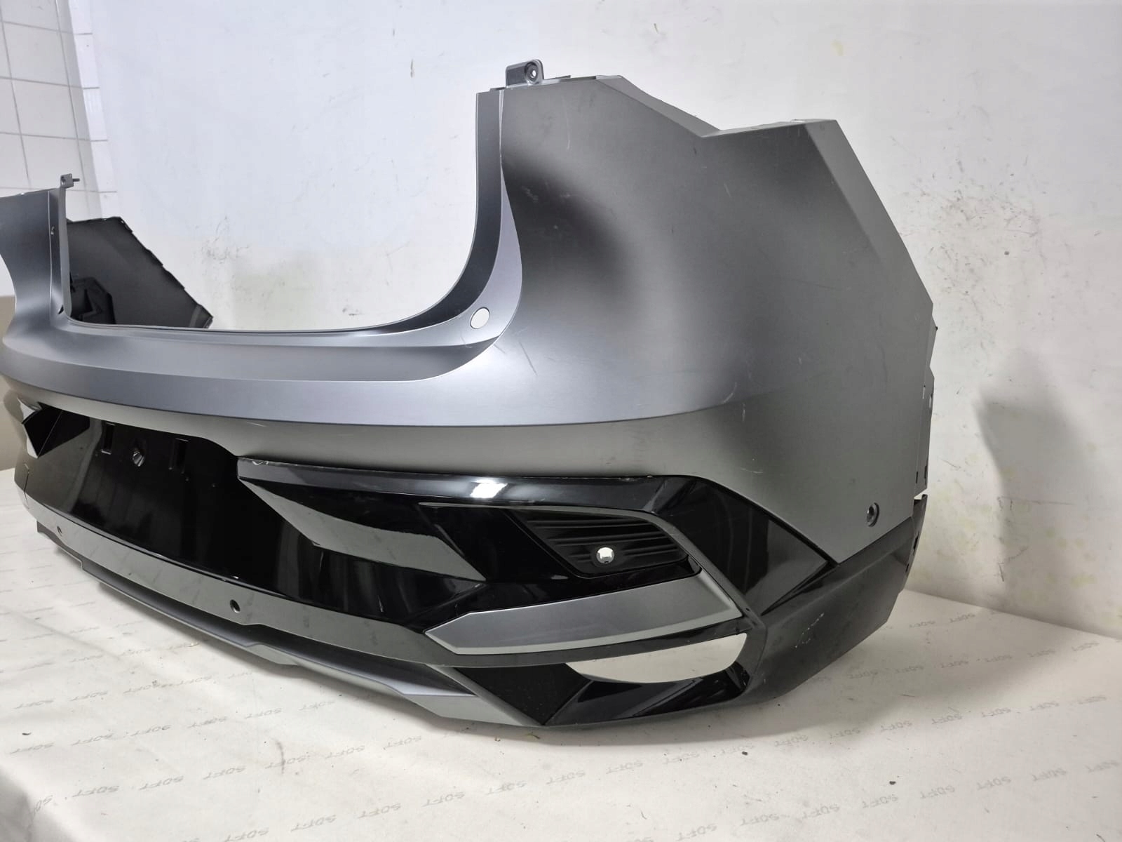 RENAULT RAFALE 24- bumper rear part rear PDC 850239112R