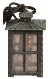 

Latarnia metalowa, biała, czworokątna- 5cm wys.