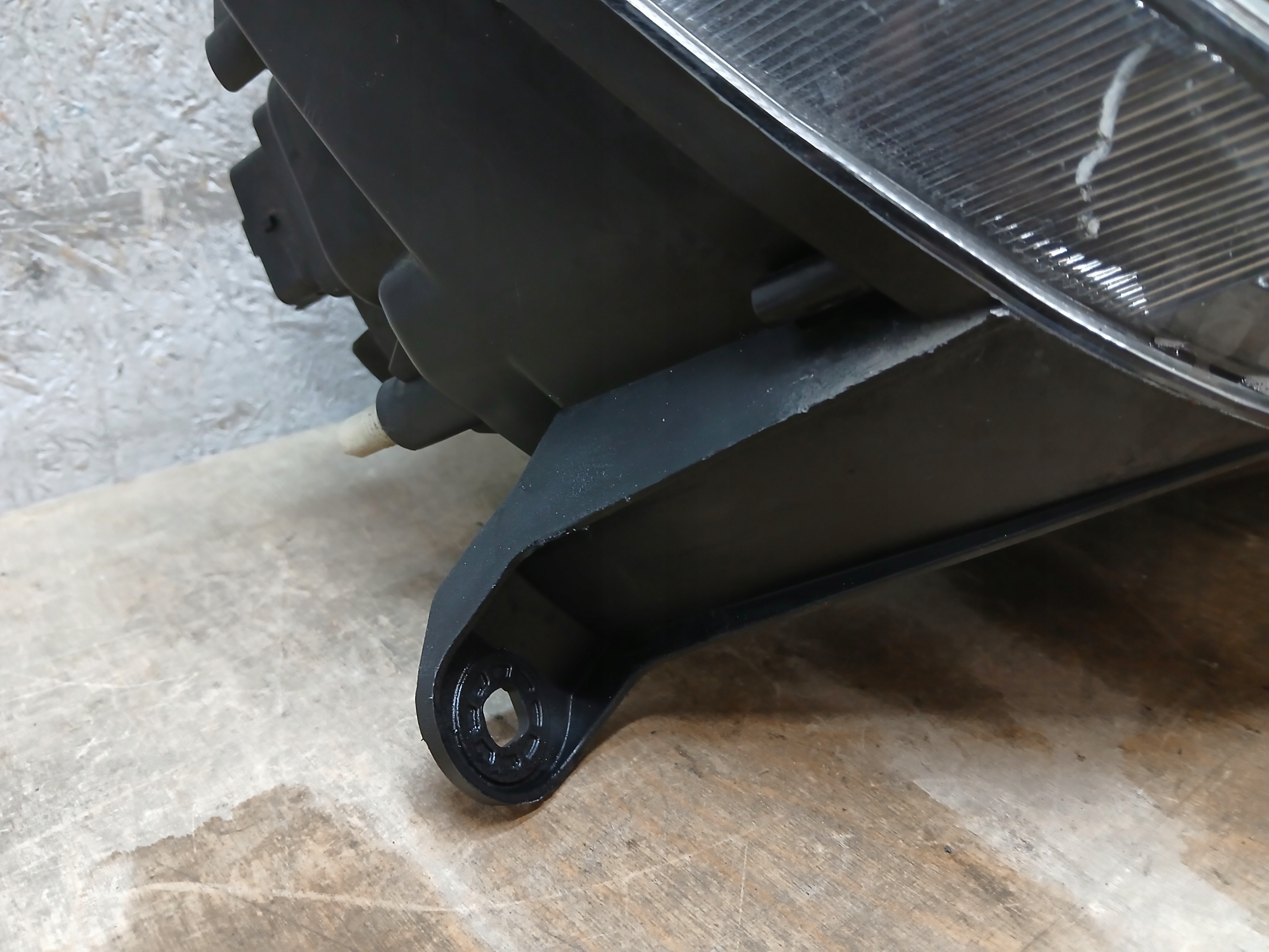 light front right DACIA DUSTER and 1 LIFT 260105828R