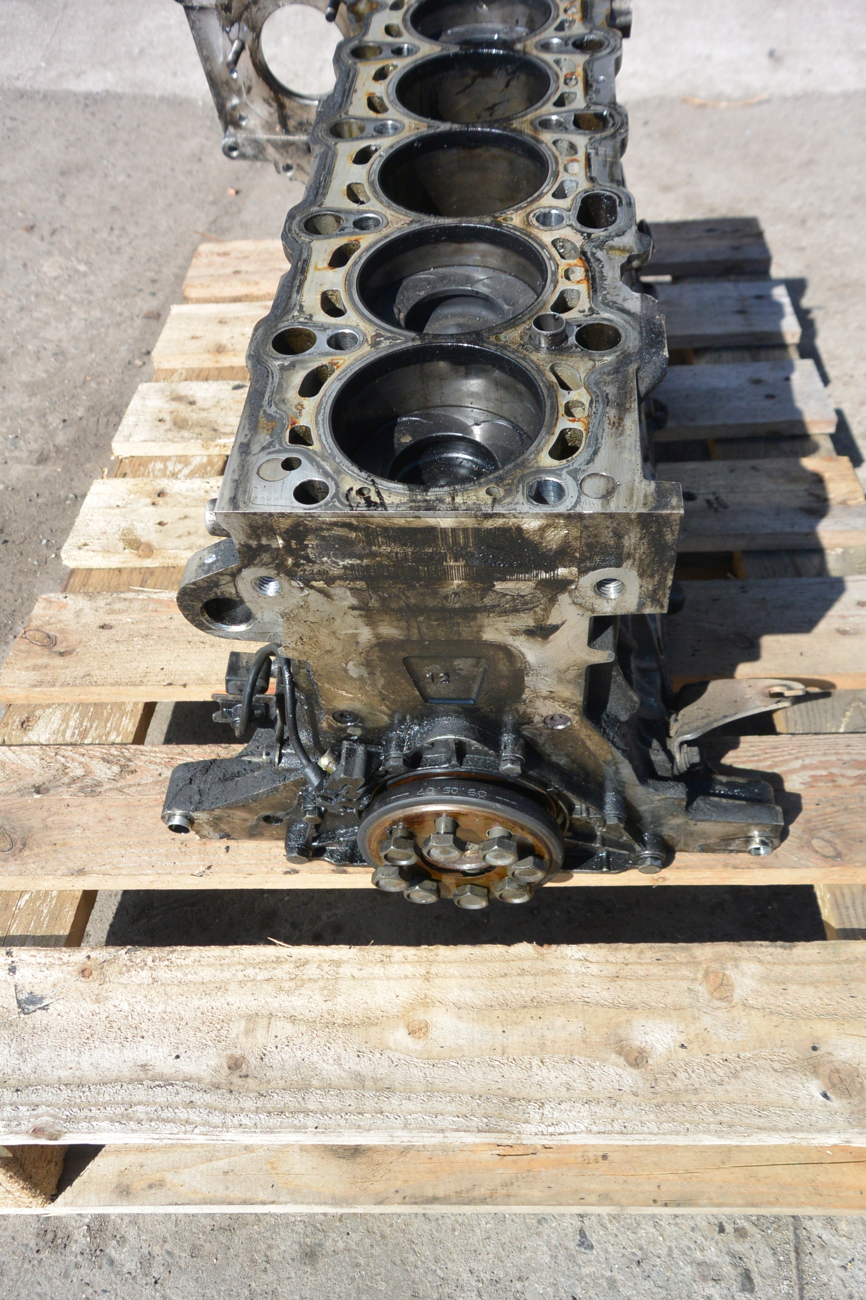 BMW X5 E70 X6 E71 DOL BLOK of the engine crank pistons 306D3 M57N2 NOMINAL complete