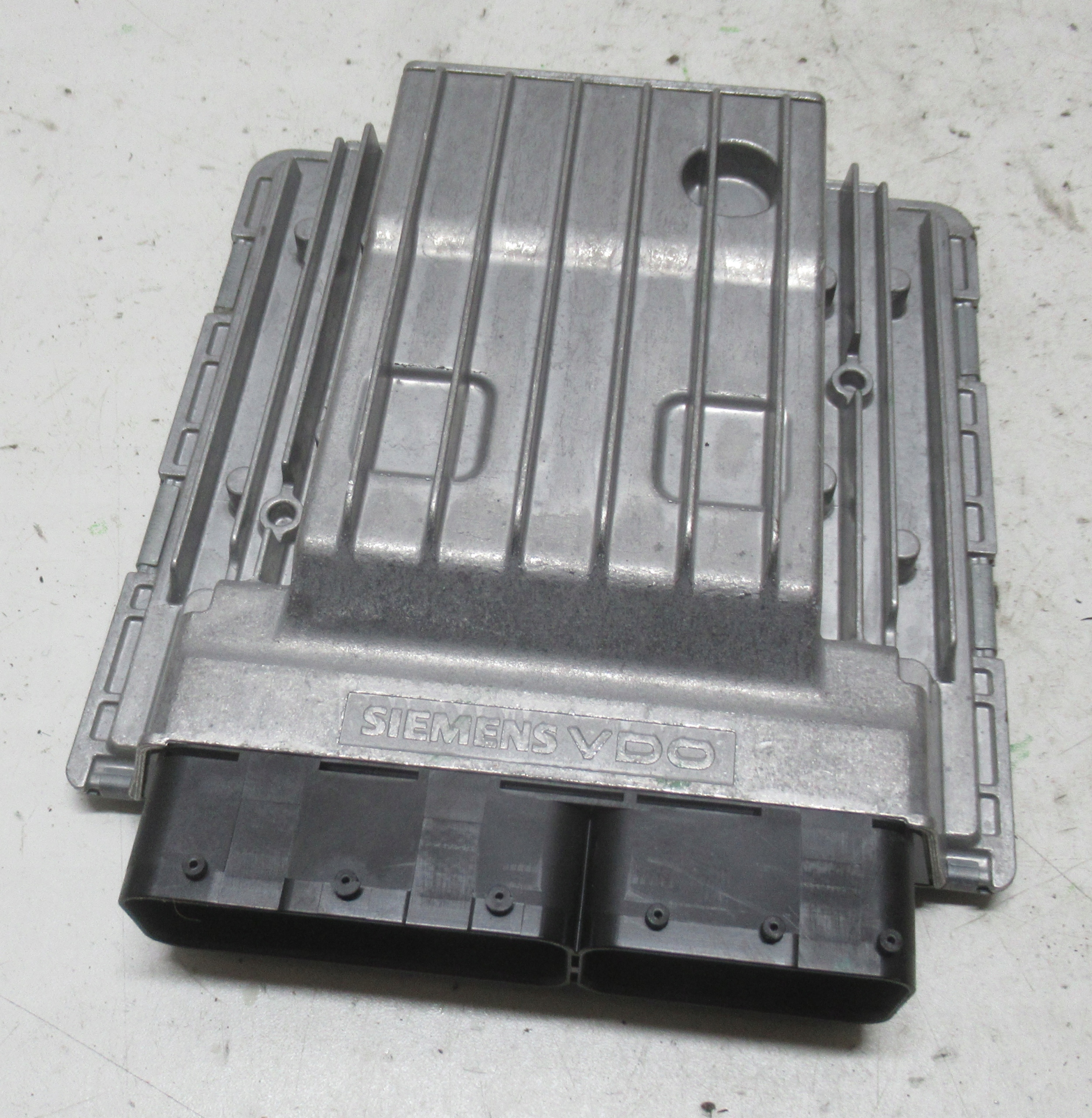 BMW E60 3.0 LCI 08R computer control unit of the engine 7594305