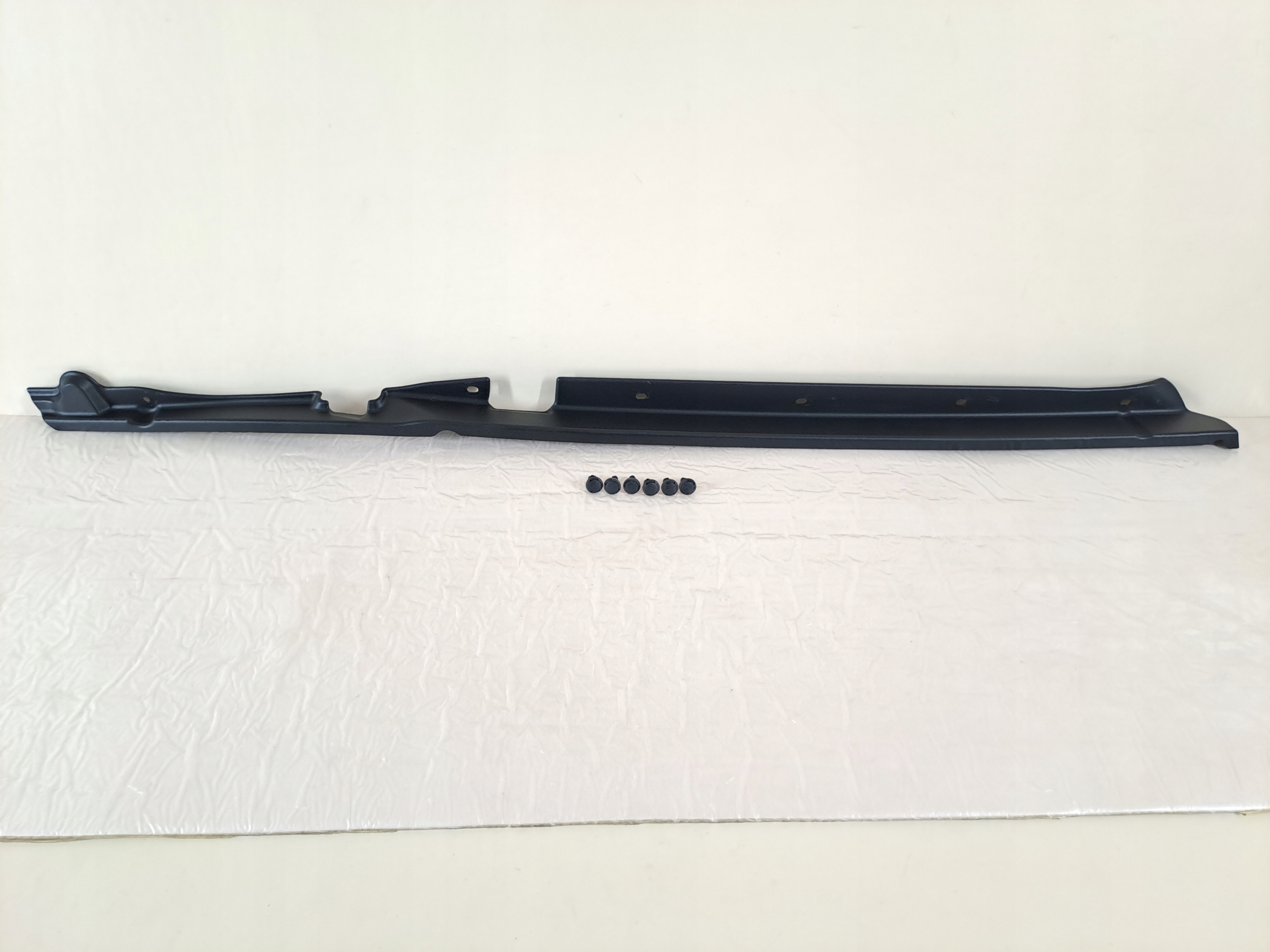 moulding side left bonnet rear part boot FORD MONDEO V MK5 17r LIFTBACK