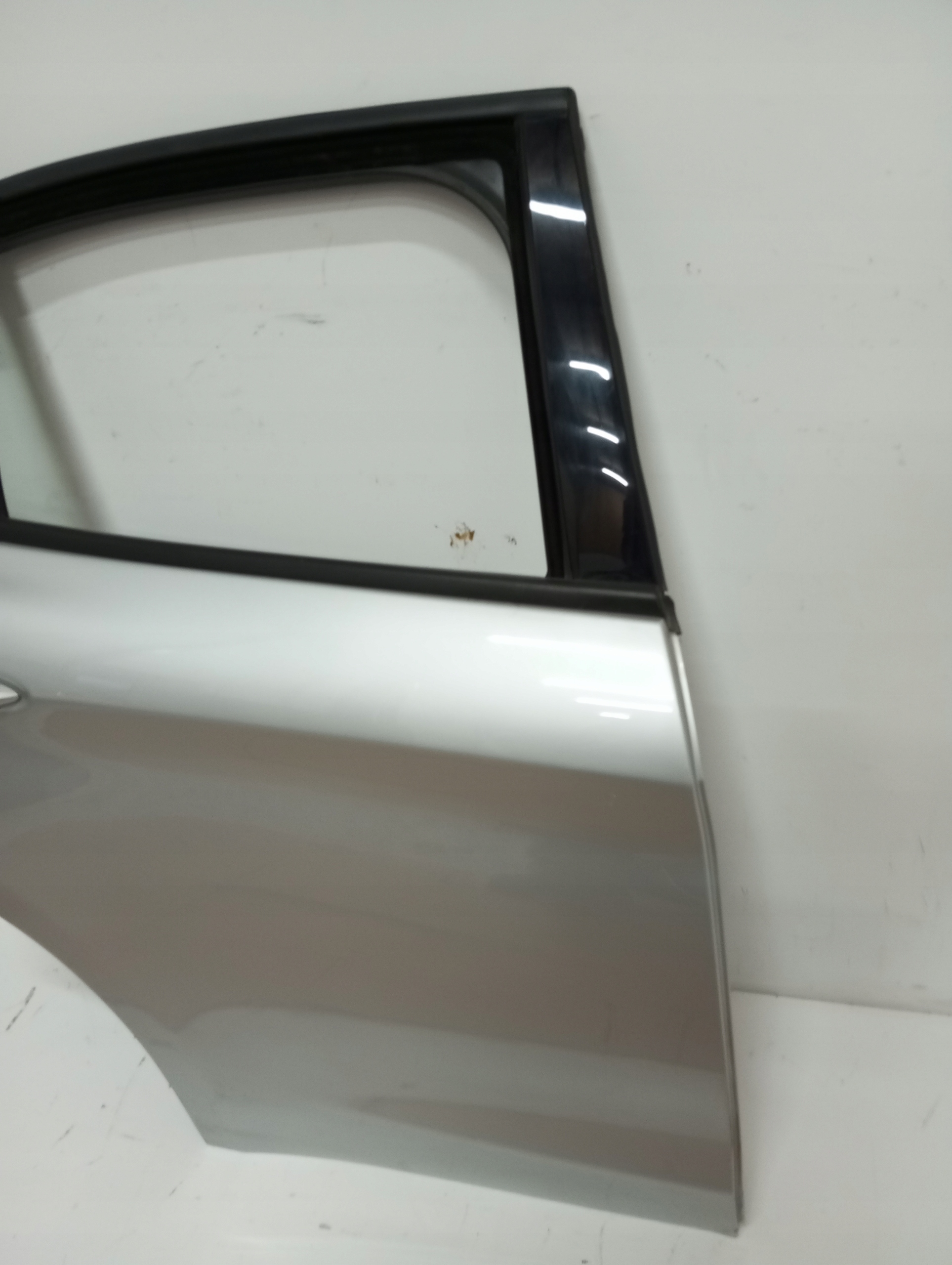 door right rear. ALFA ROMEO STELVIO