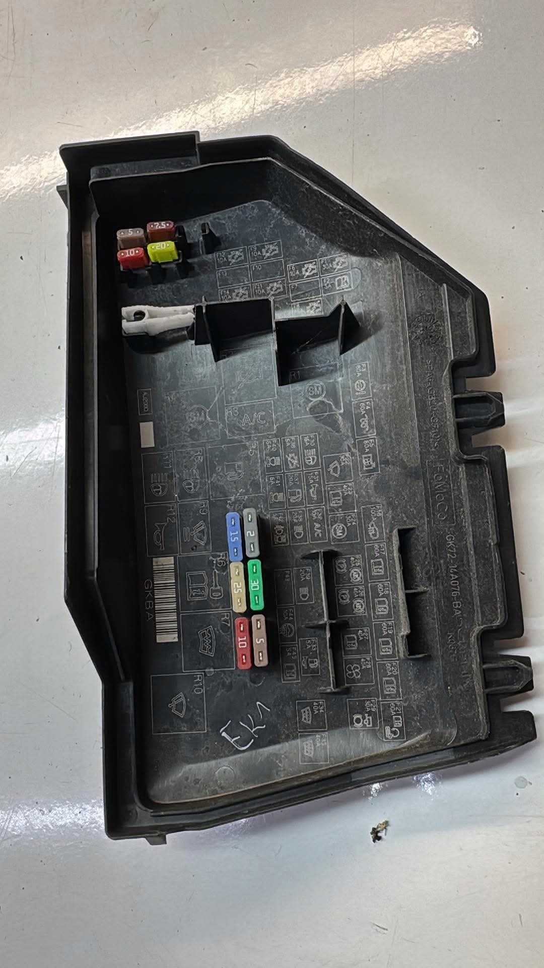 abdeckung des sicherungskastens RANGE ROVER EVOQUE und L538 LIFT