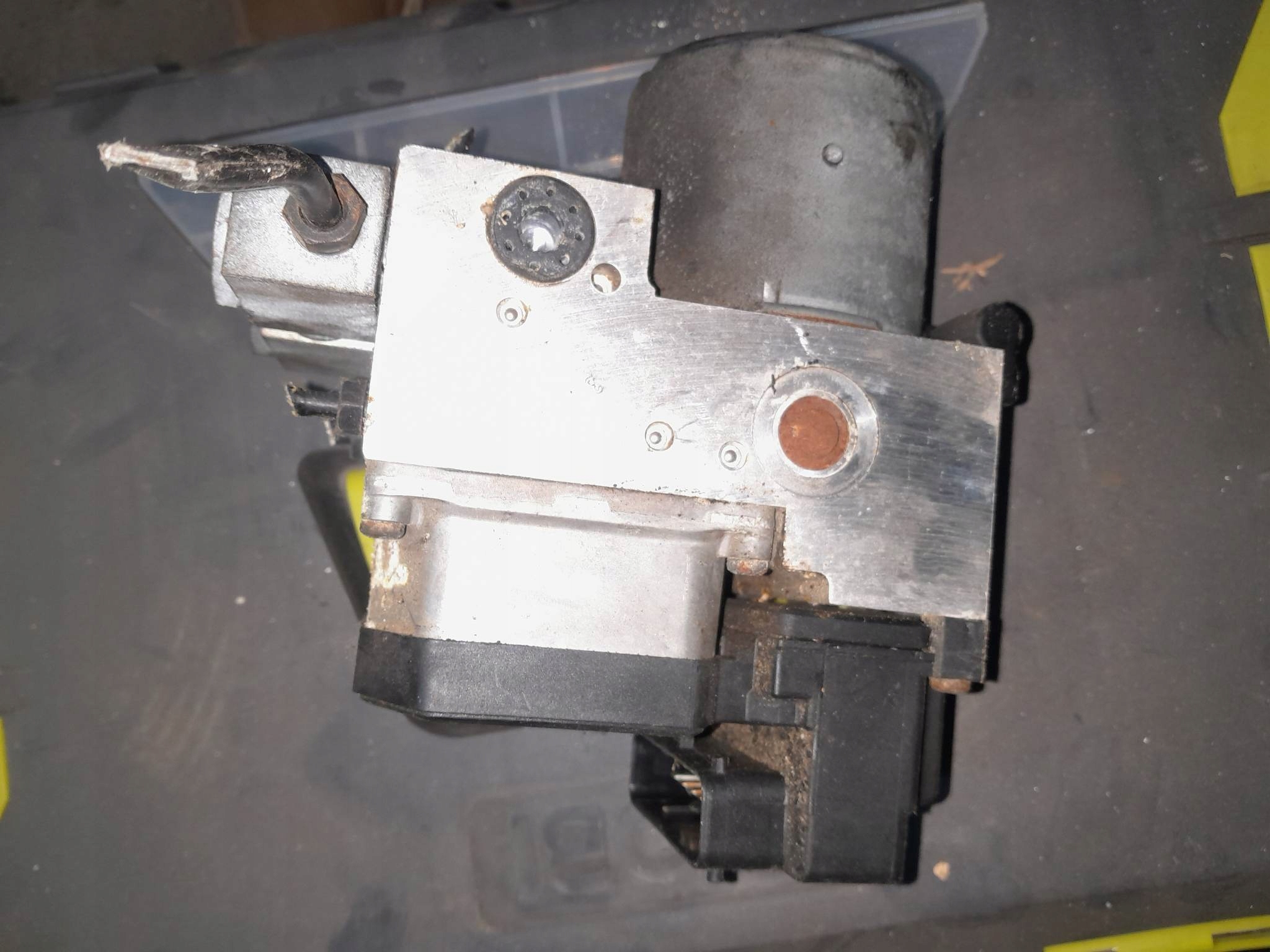 Насос ABS VW PASSAT B5 AUDI A4 A6 8E0614111R S