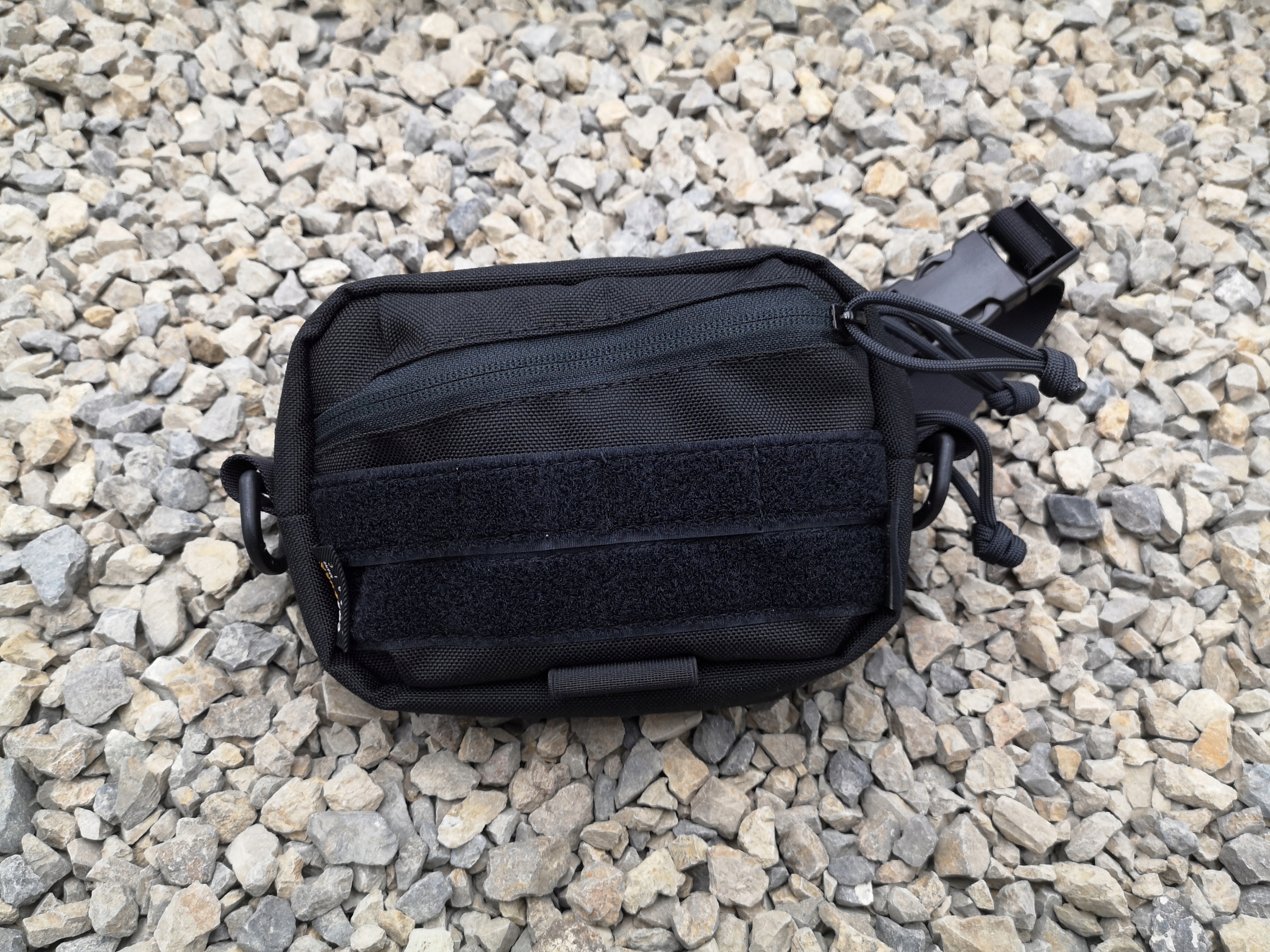 

Taktyczna Mini Nerka Edc Baribal czarna