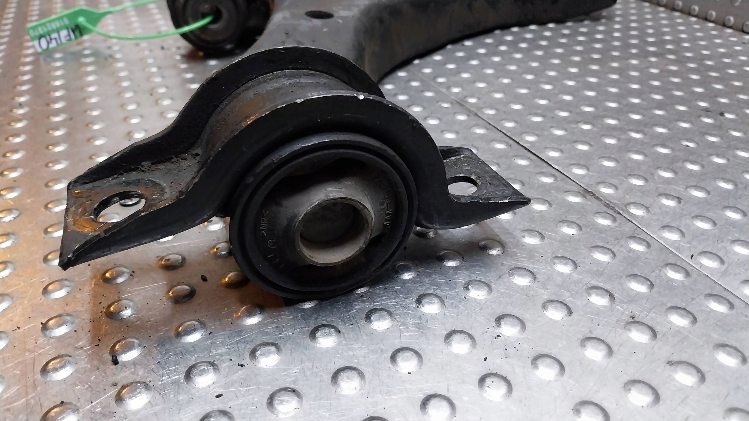 arm right front 2T143042BG FORD TRANSIT CONNECT MK1