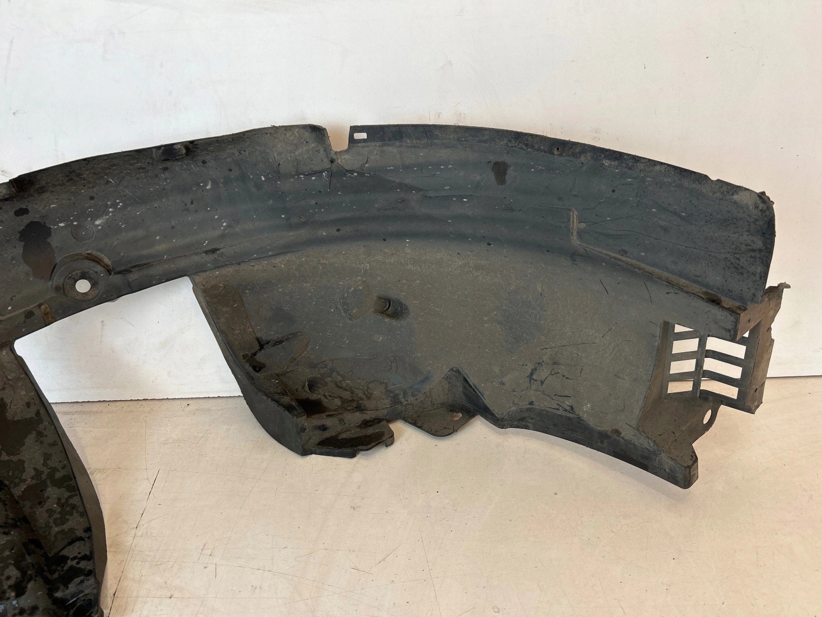 mudguard right front Dacia Sandero II Lift 16-20