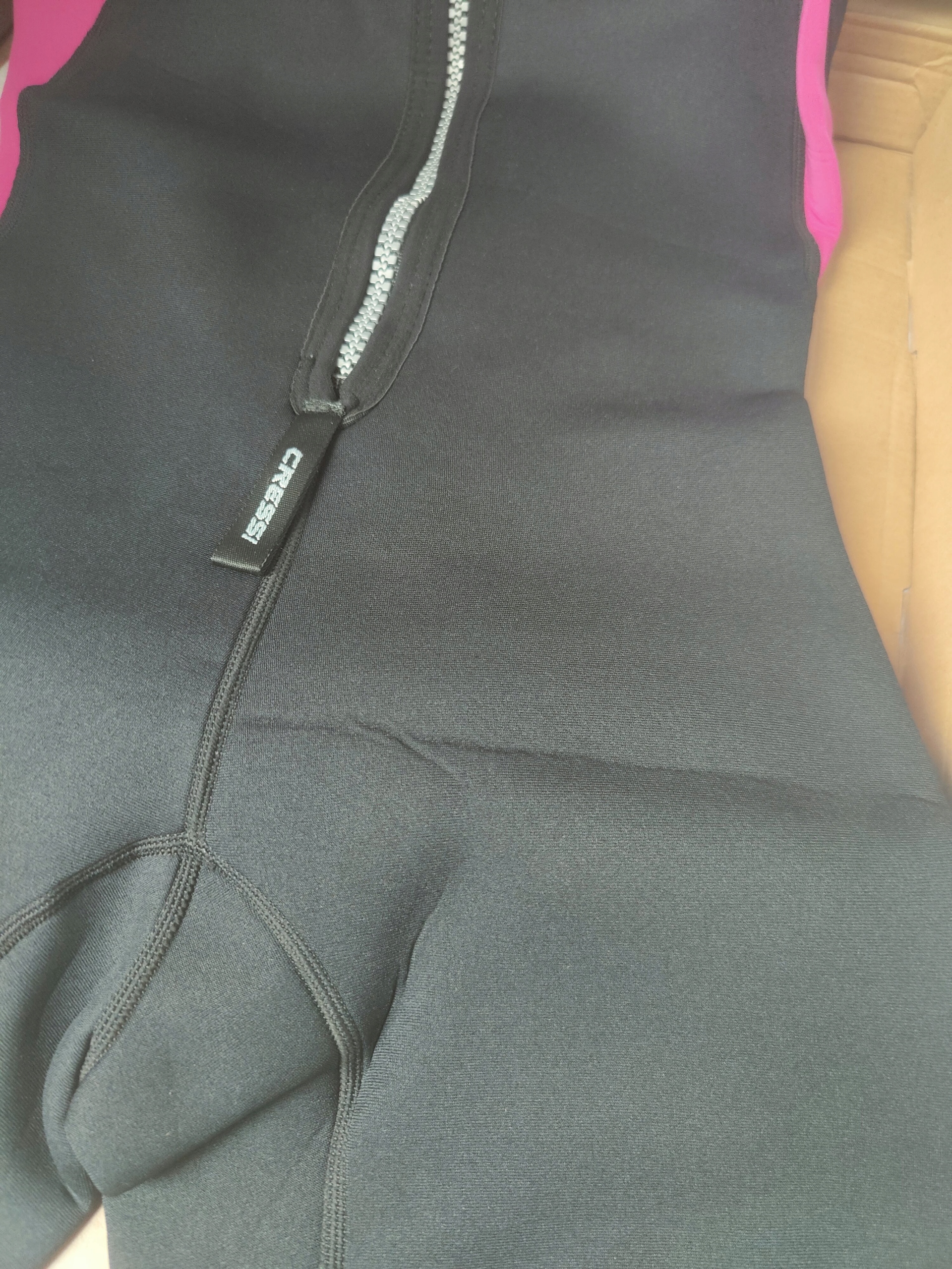 PIANKA NEOPRENOWA CRESSI MED X 2,5MM r. S /2 Marka Cressi