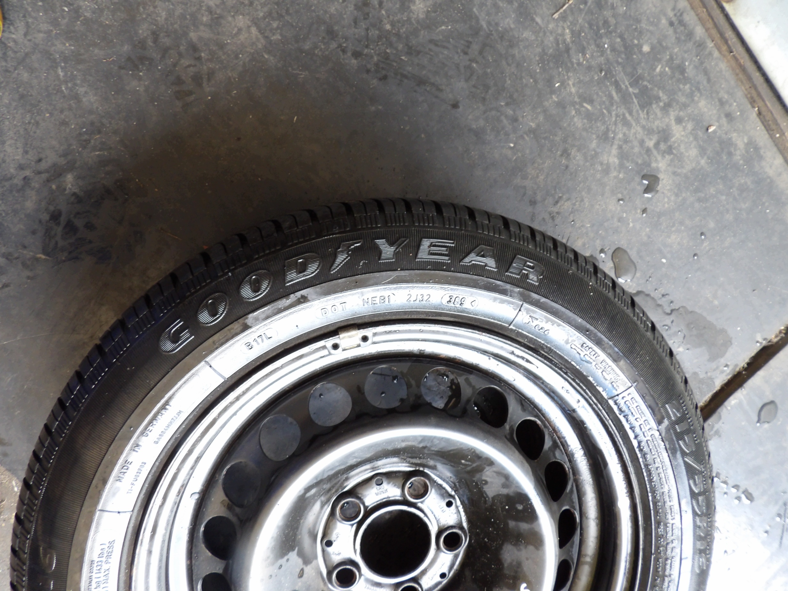 Mercedes W 210 wheel spare 16"