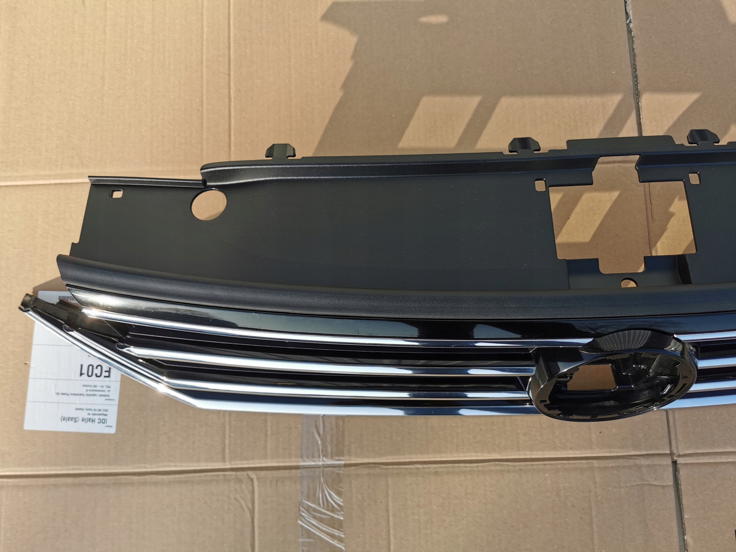 VW Passat B8 Kühlergrill FRONTGRILL Kühlergitter 3G0853653N - Thumbnail 9