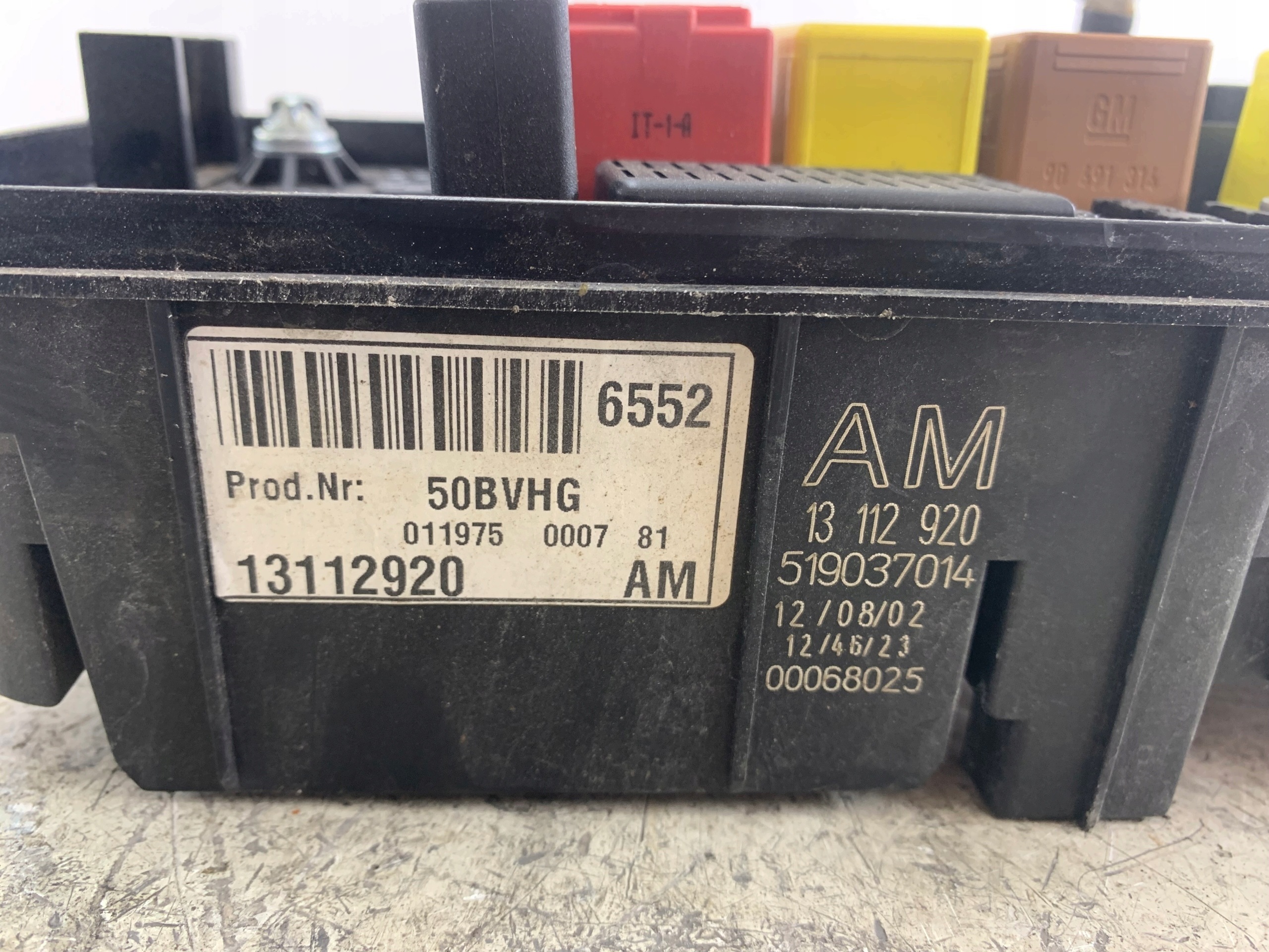 OPEL VECTRA C fuse box 13112920