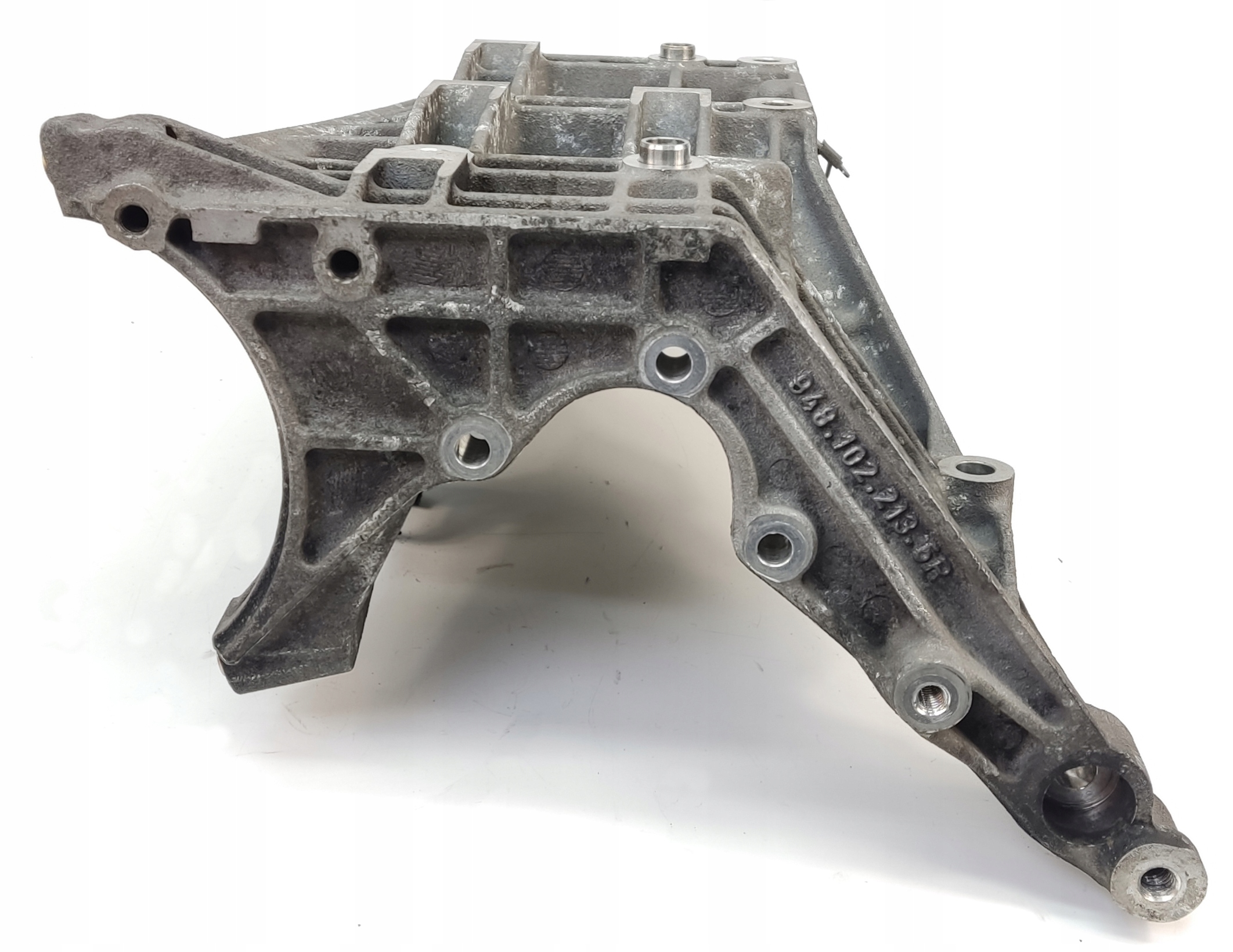 Support Support plaque Moteur CAYENNE 4.5 V8 9481022136R
