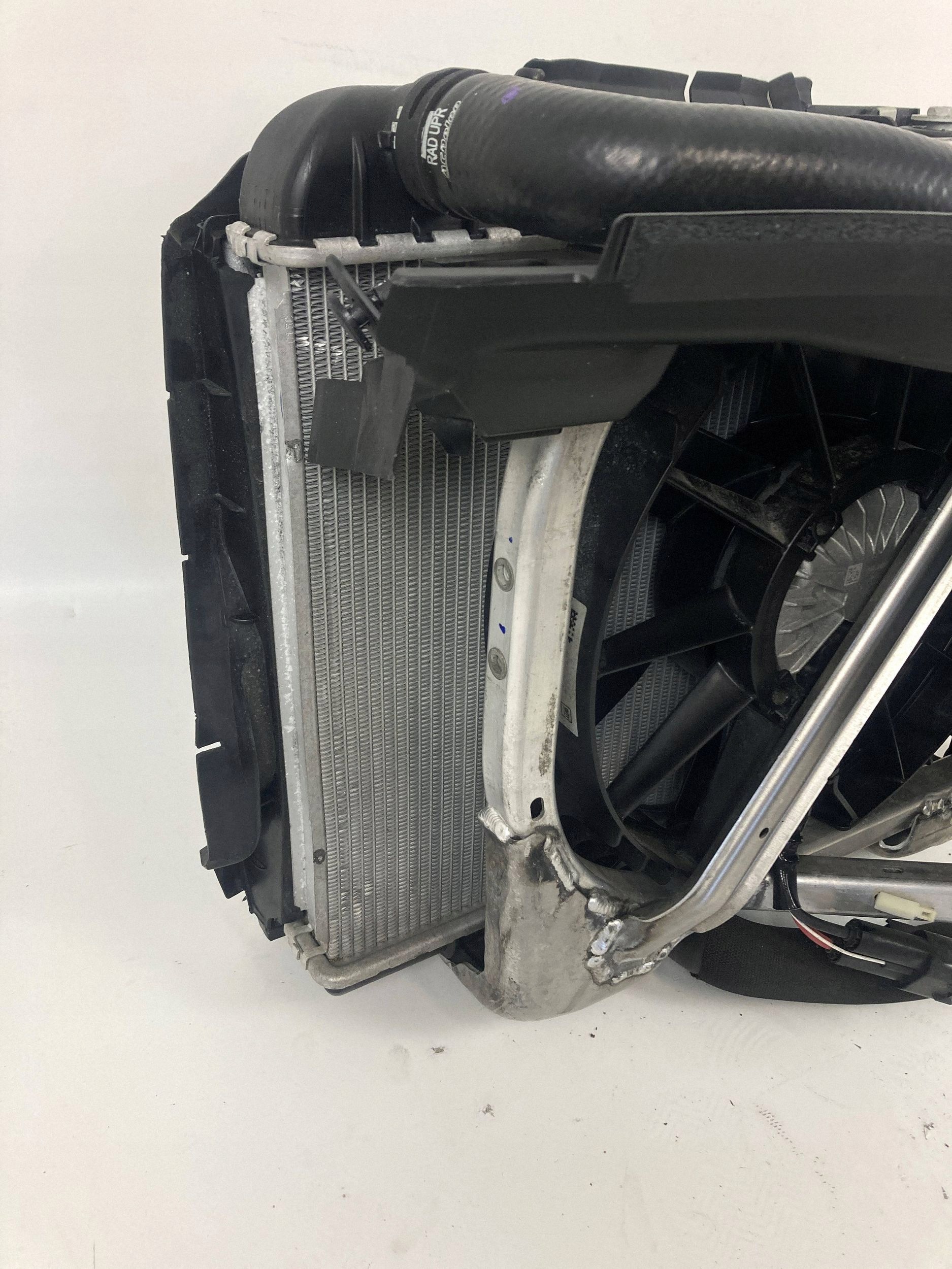 Chevrolet Corvette C8 Stingray E-Ray complete radiator left 2020-2025
