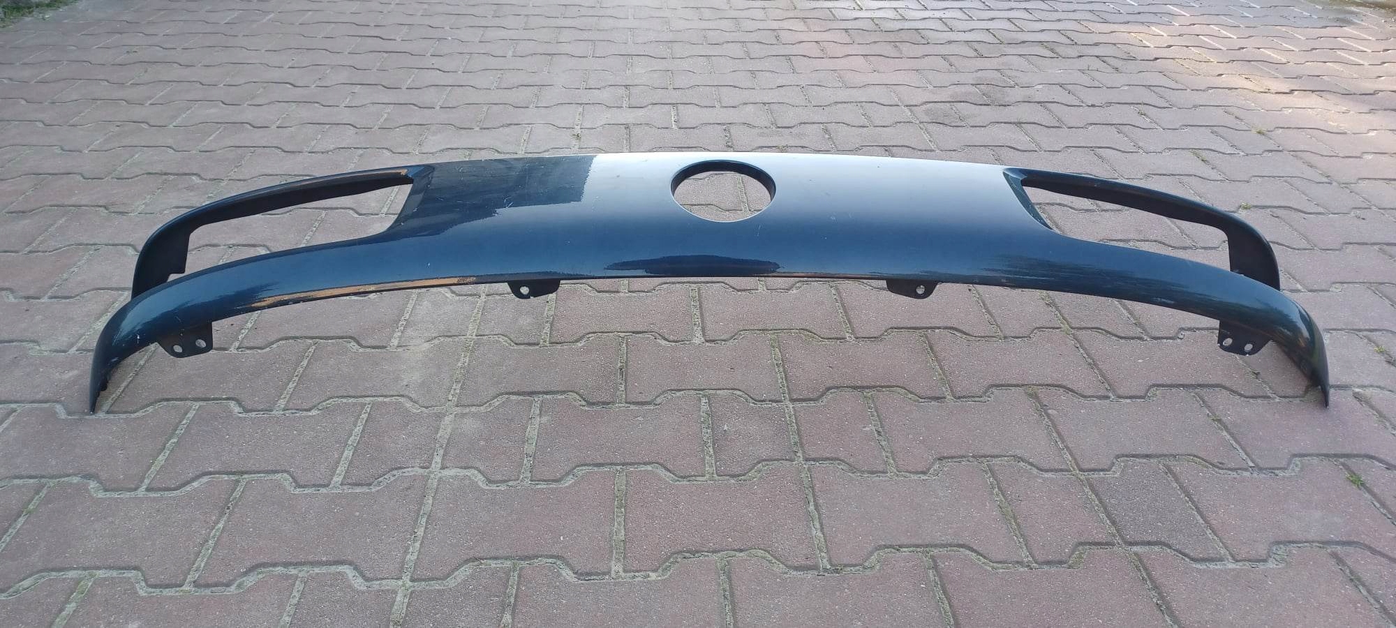 grille GRILLA VW PASSAT B3 357853653-6