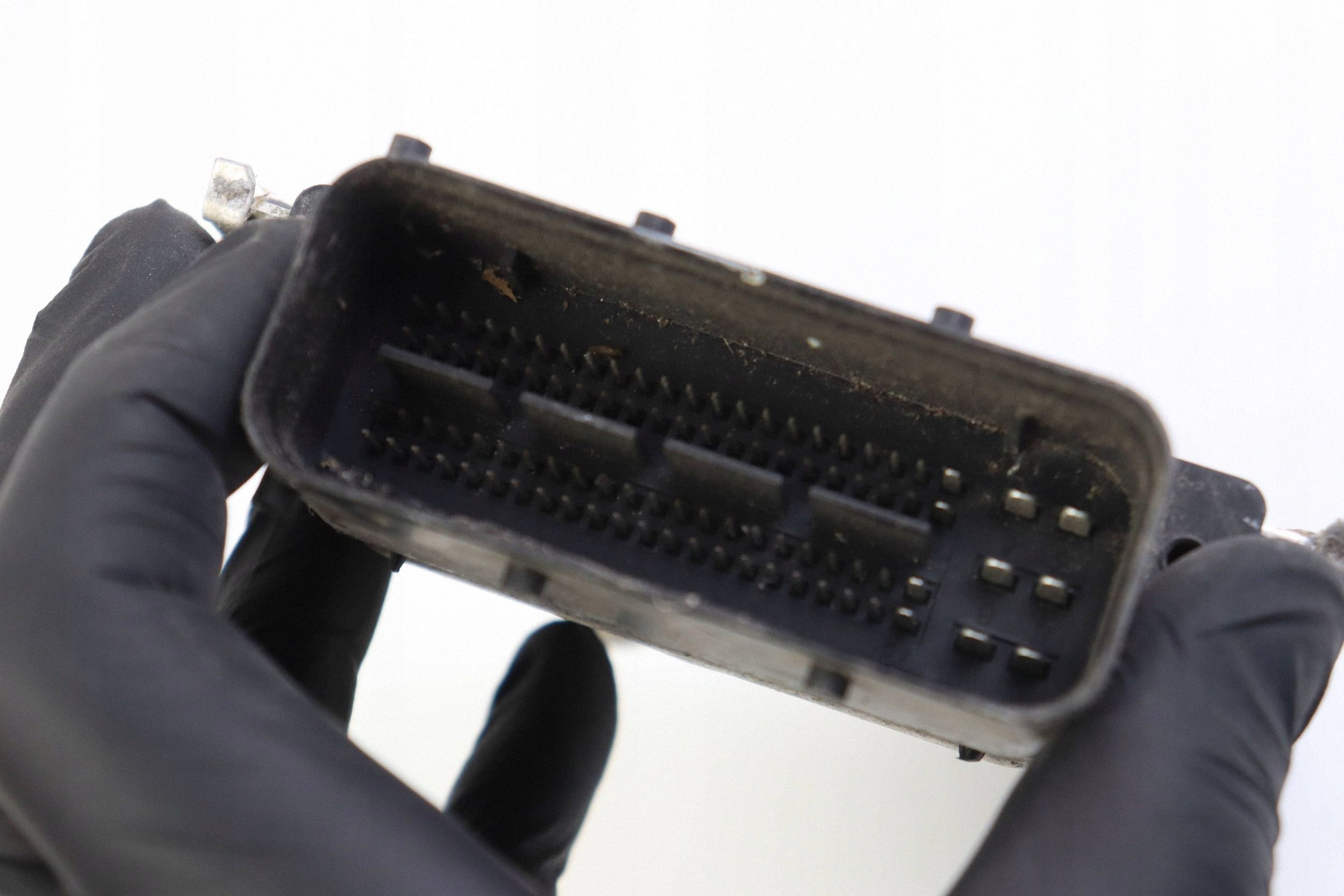 HYUNDAI i10 II module unité de commande électronique uce moteur ECU 1.0 39101-04592