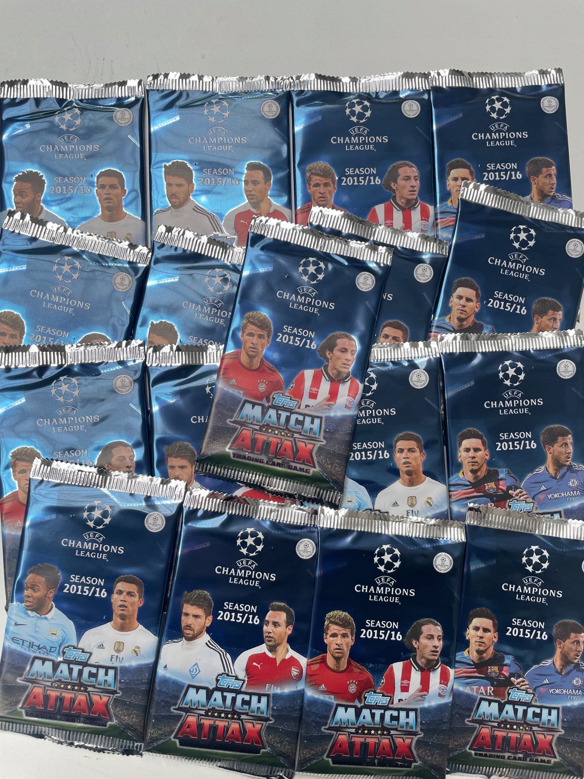 BLISTER UEFA CHAMPIONS LEAGUE 2015/16 topps match attax