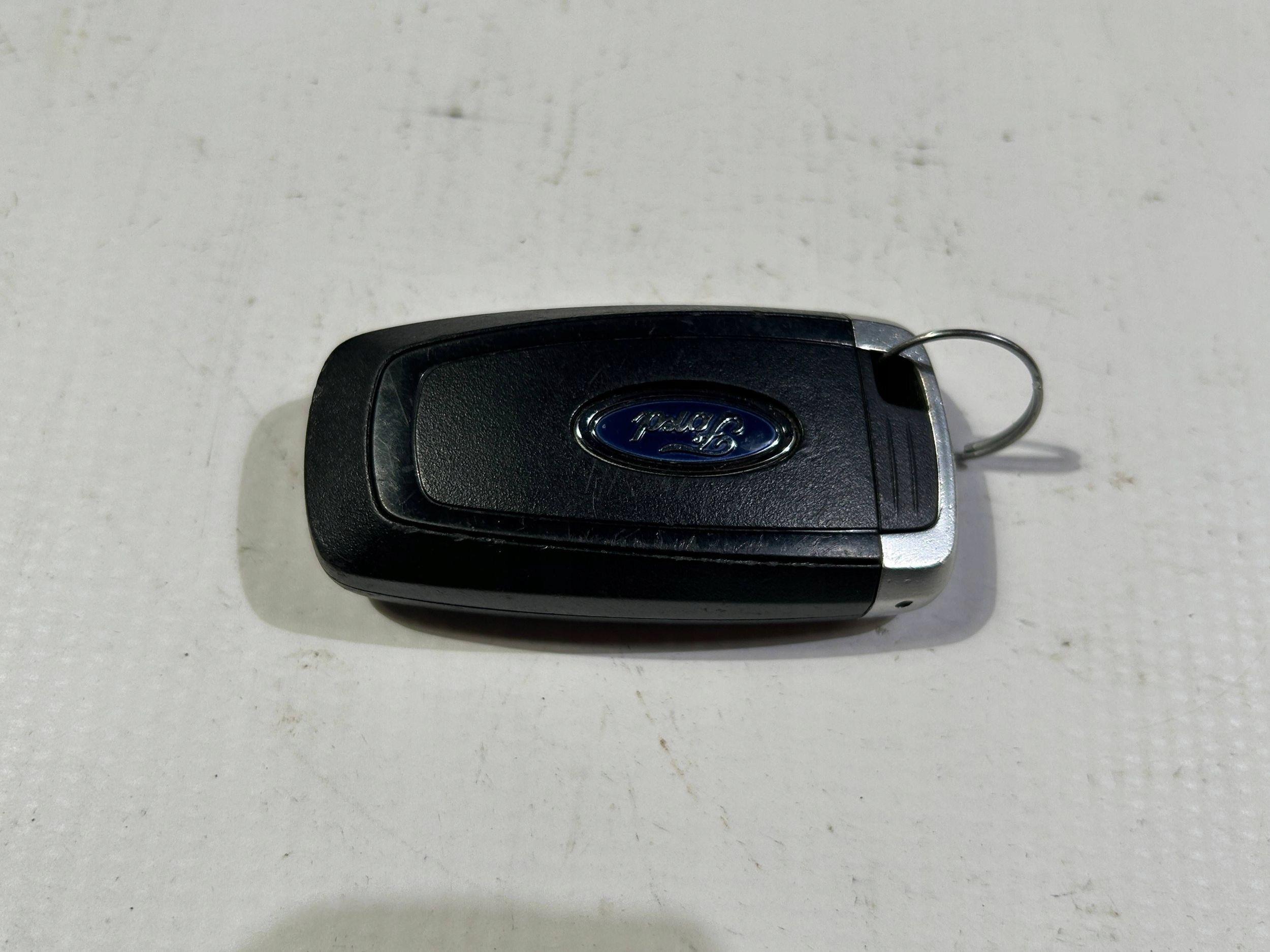key key pilot zdalne odpalanie Ford Expedition Explorer 2018