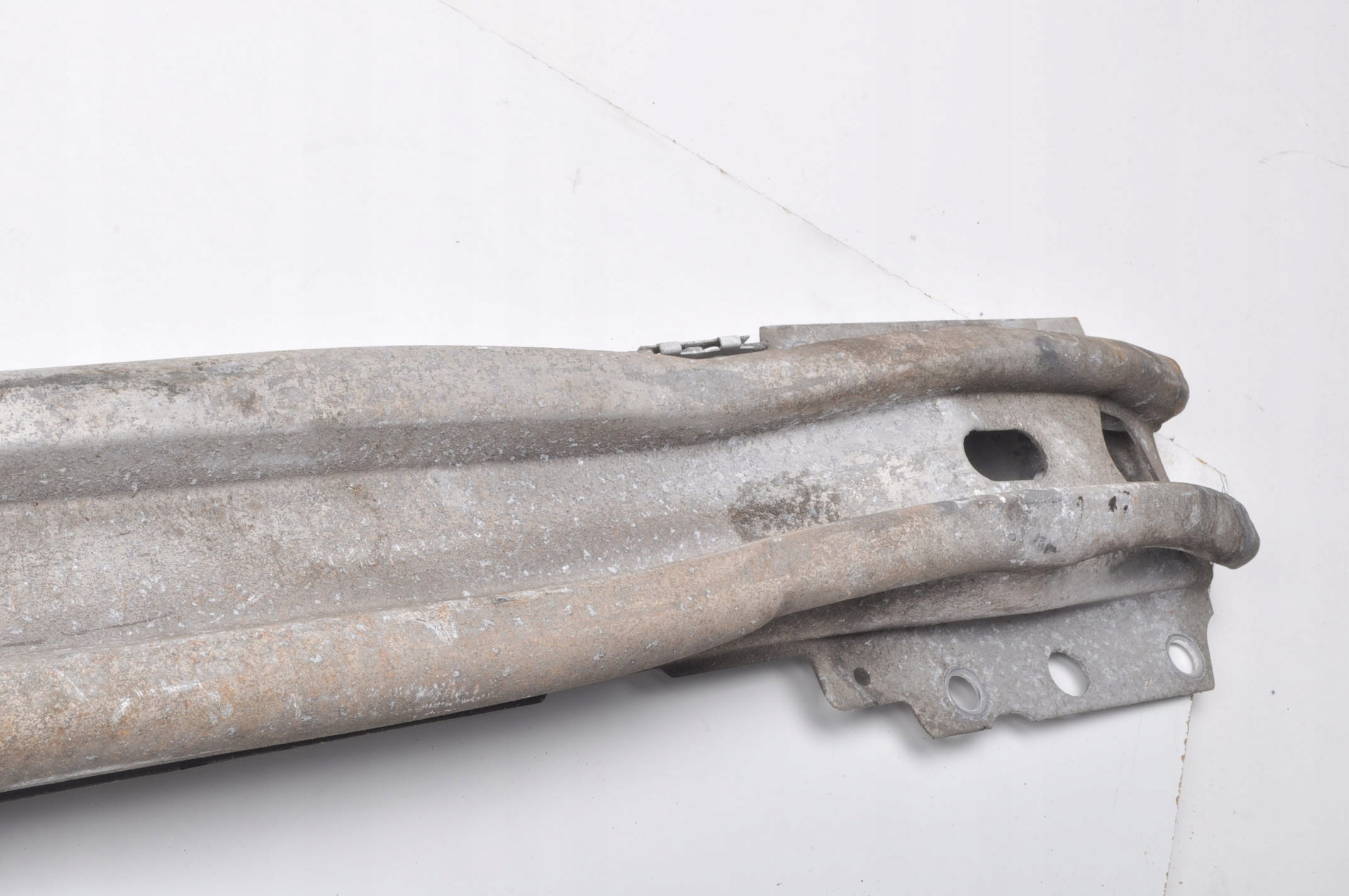 VOLVO XC60 I BELKA ZDERZAKA PRZÓD 31420227 LIFT Typ samochodu Samochody osobowe