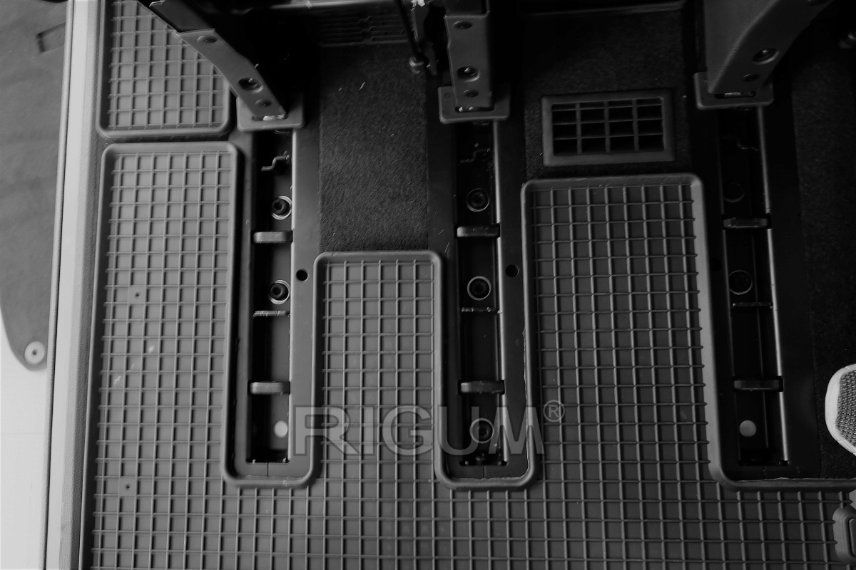 Dywaniki i mata do Ford Tourneo Custom L2, 8/9 miejsc, manual od 2018- EAN (GTIN) 5903869230531