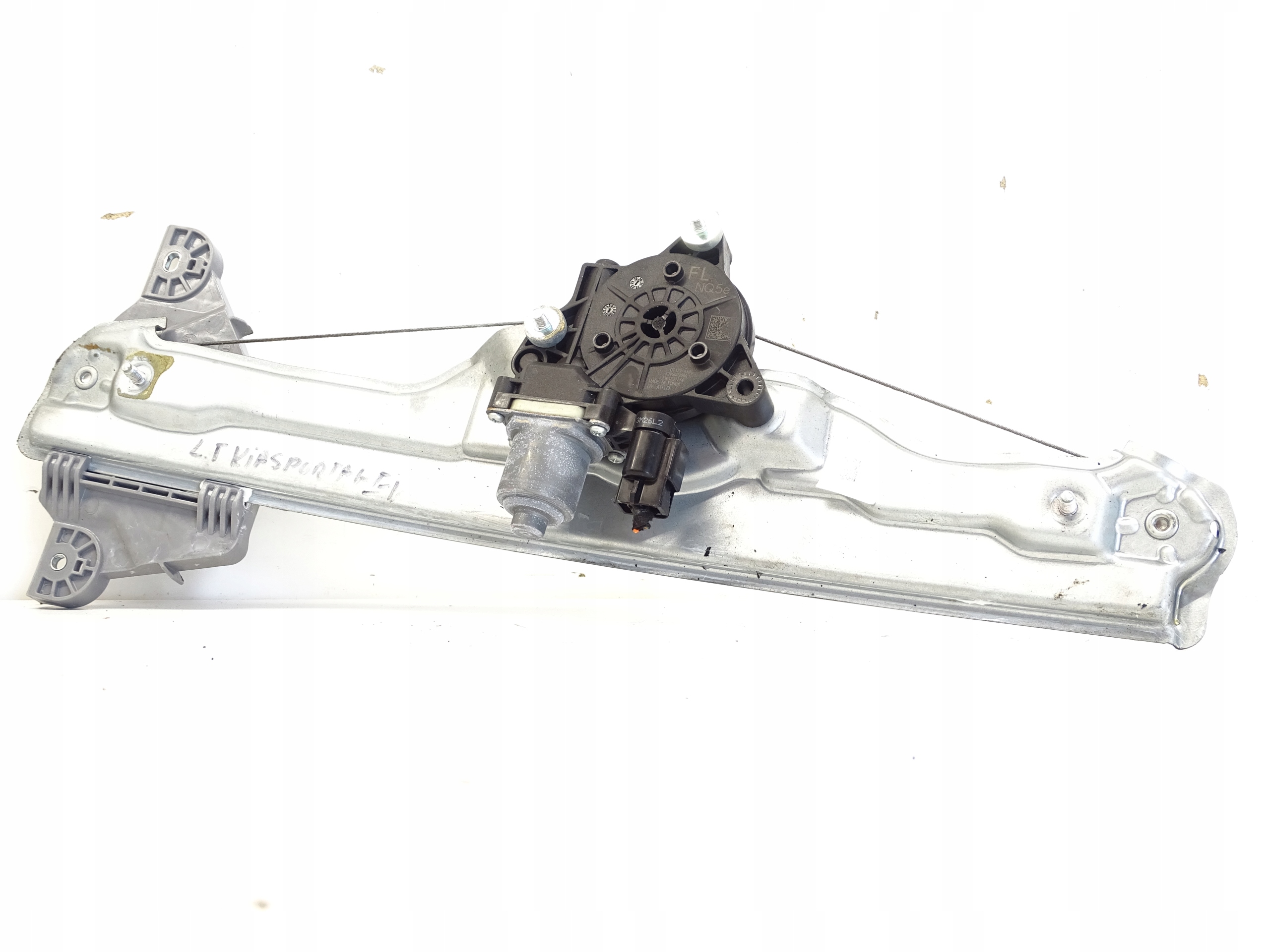 window regulator left rear part left rear KIA SPORTAGE 82450R2000