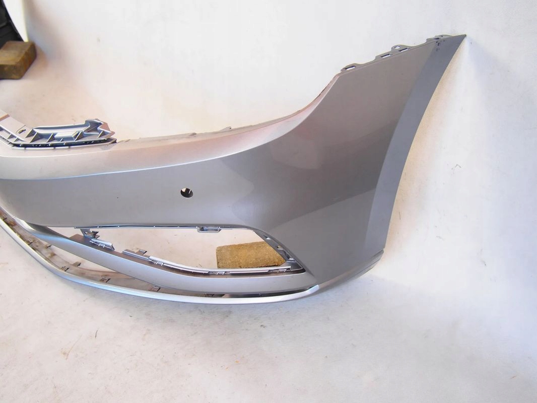 Volkswagen Passat B8 FL 19r bumper front front PDC VW 2019 Lift