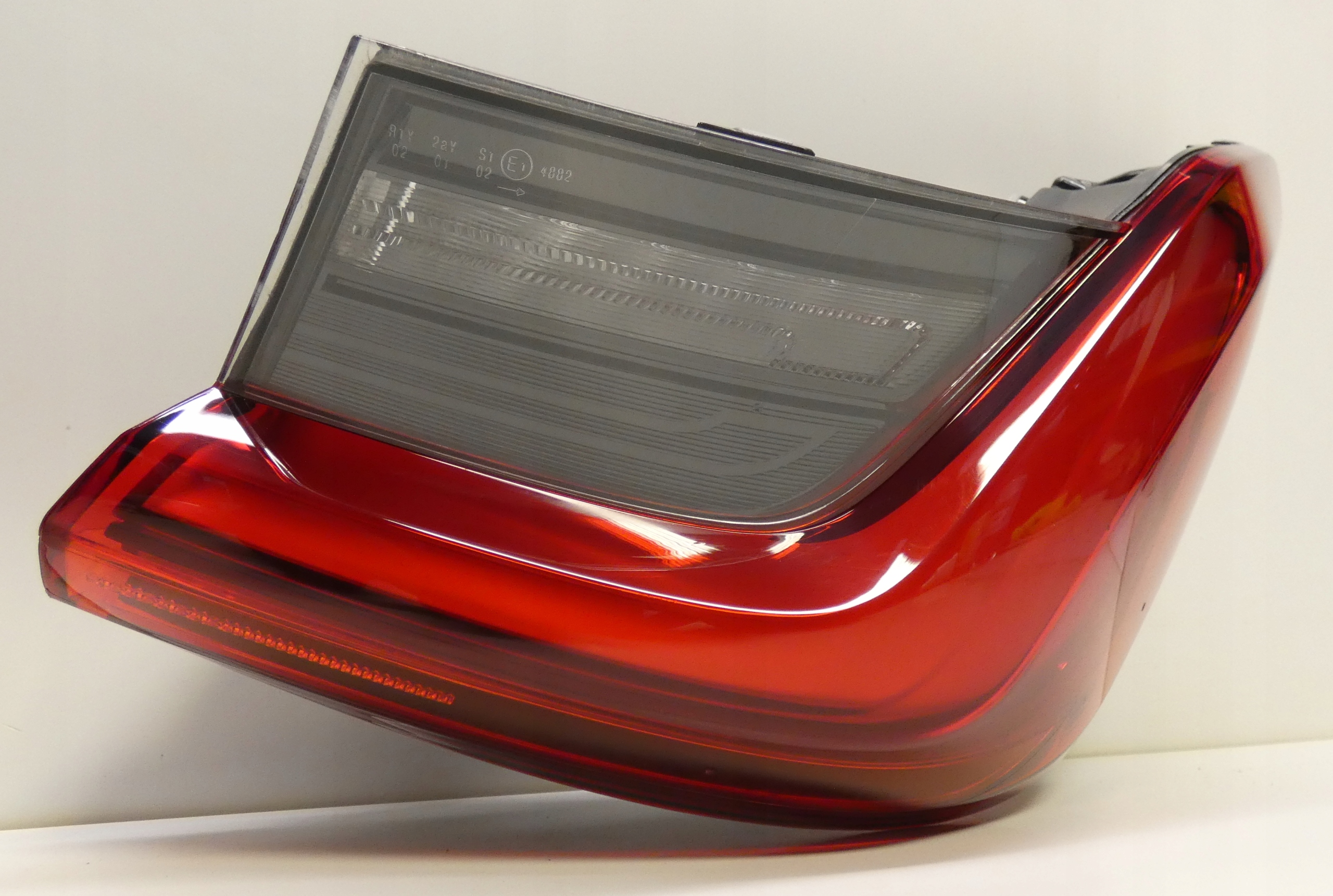 BMW серии 3 G21 2018-2021 led фонарь