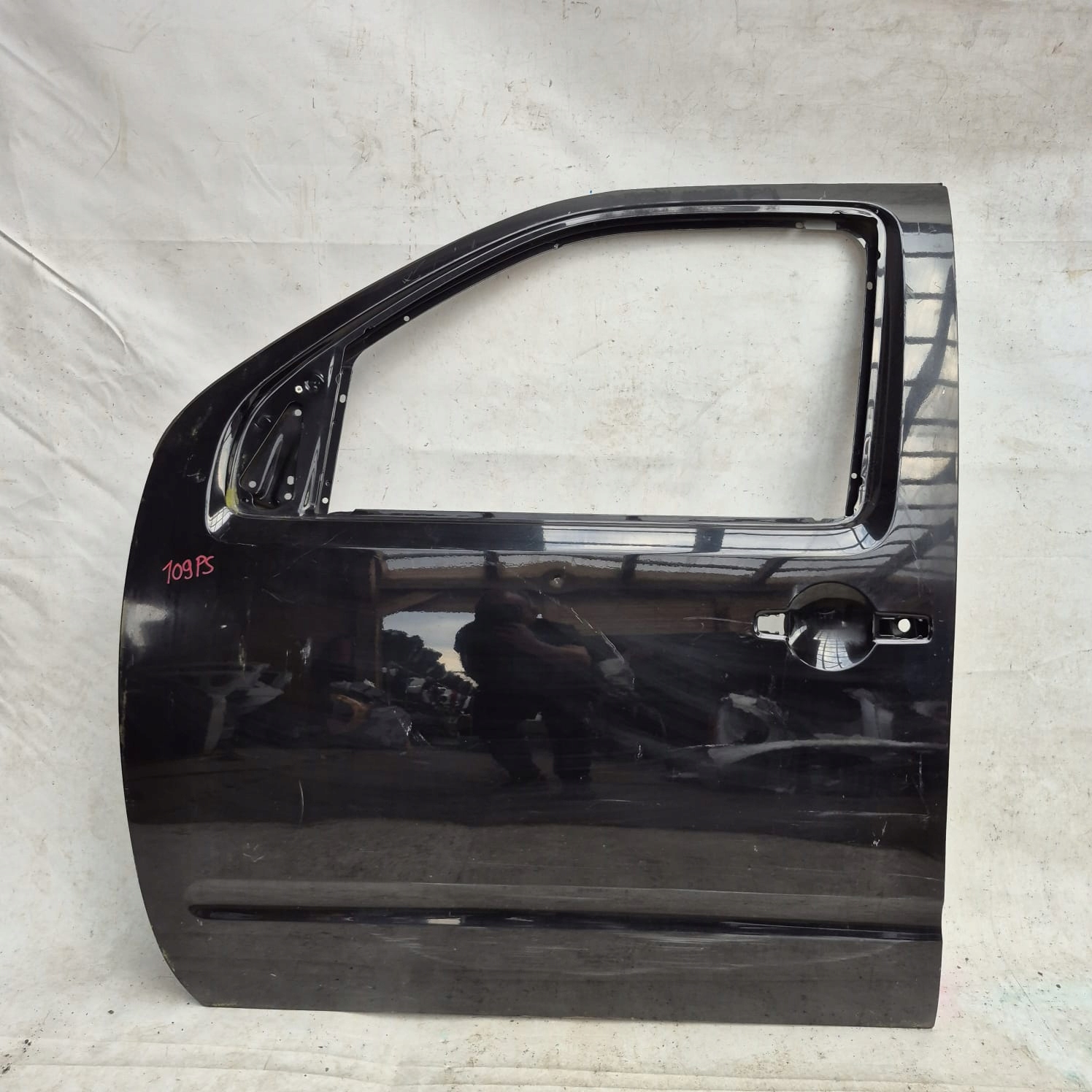 NISSAN NAVARA III 3 05-14 door front front left