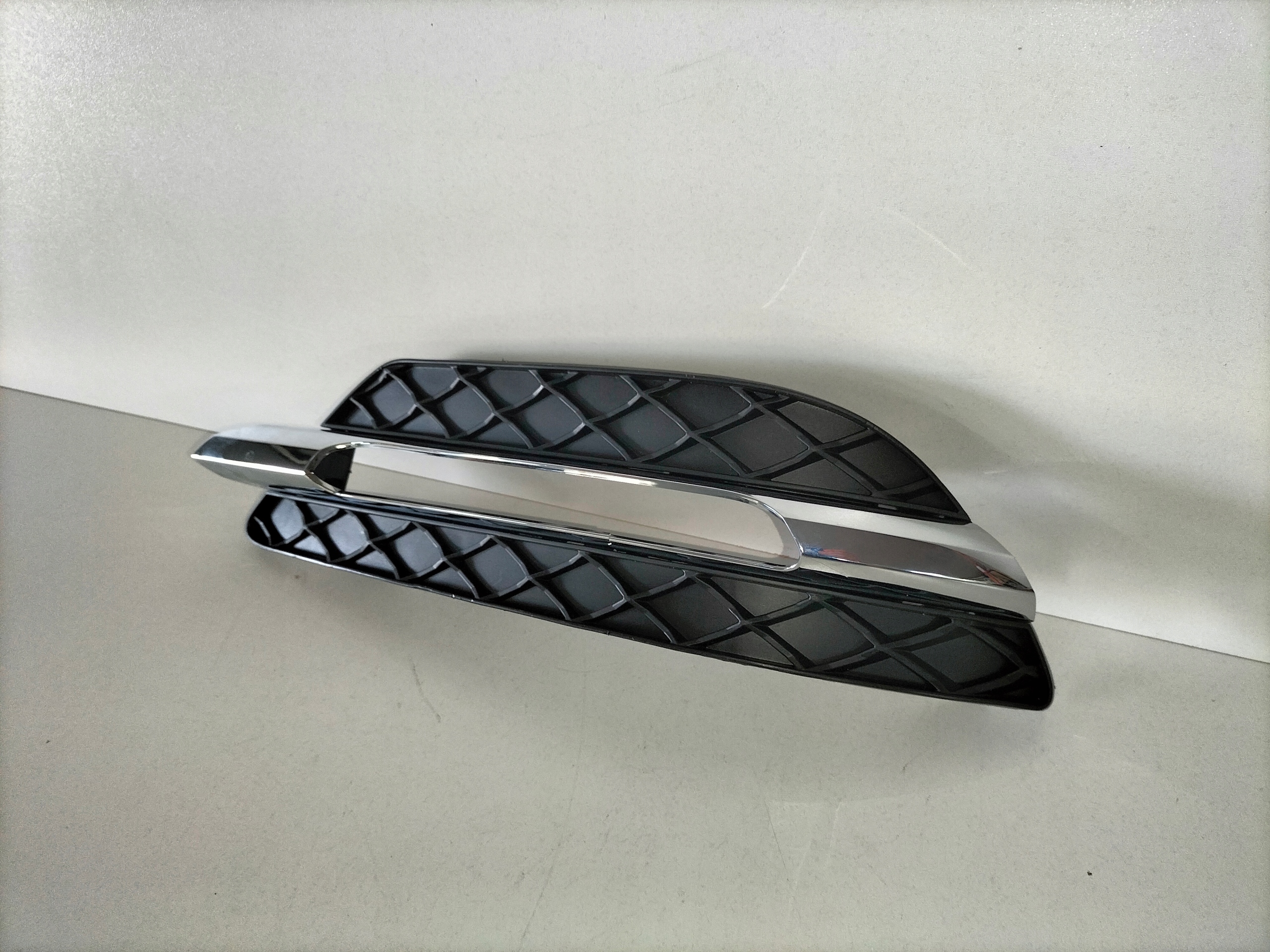 grille grid left MERCEDES C KLASA W204 LIFT 11