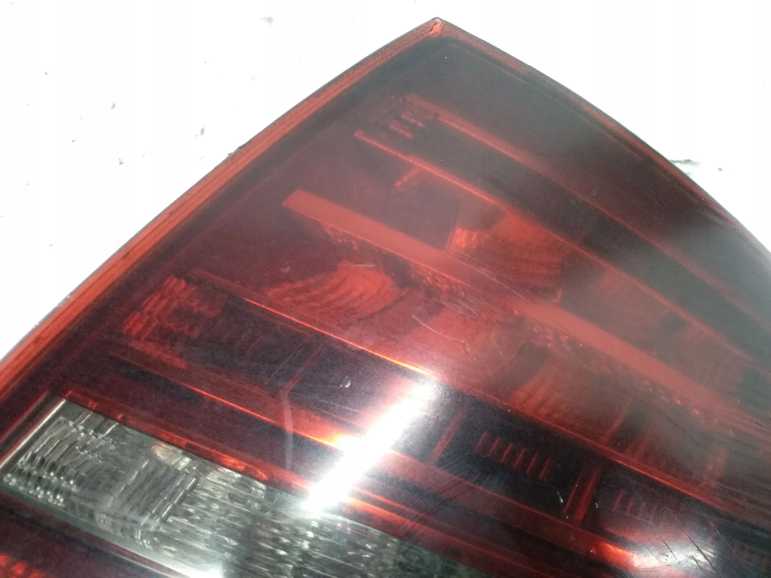 Audi A8 S8 D3 4E 2008 правый фонарь