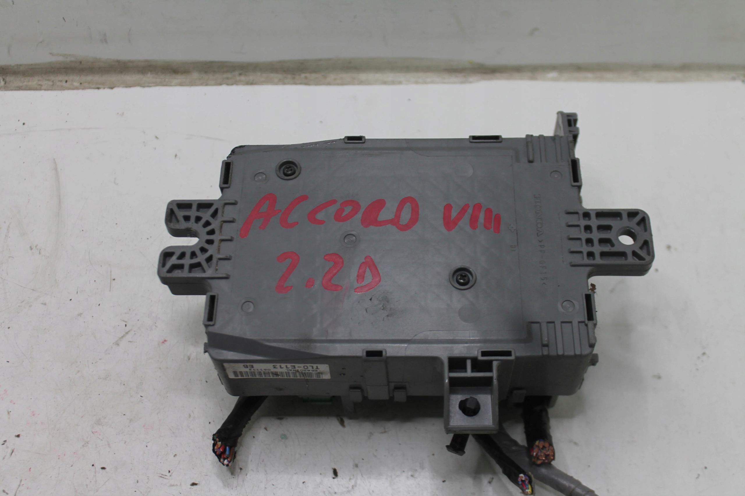 PUSZKA SCATOLA MODULO BSI TL0-E113 HONDA ACCORD VIII 2.2 E-DTEC 08-15