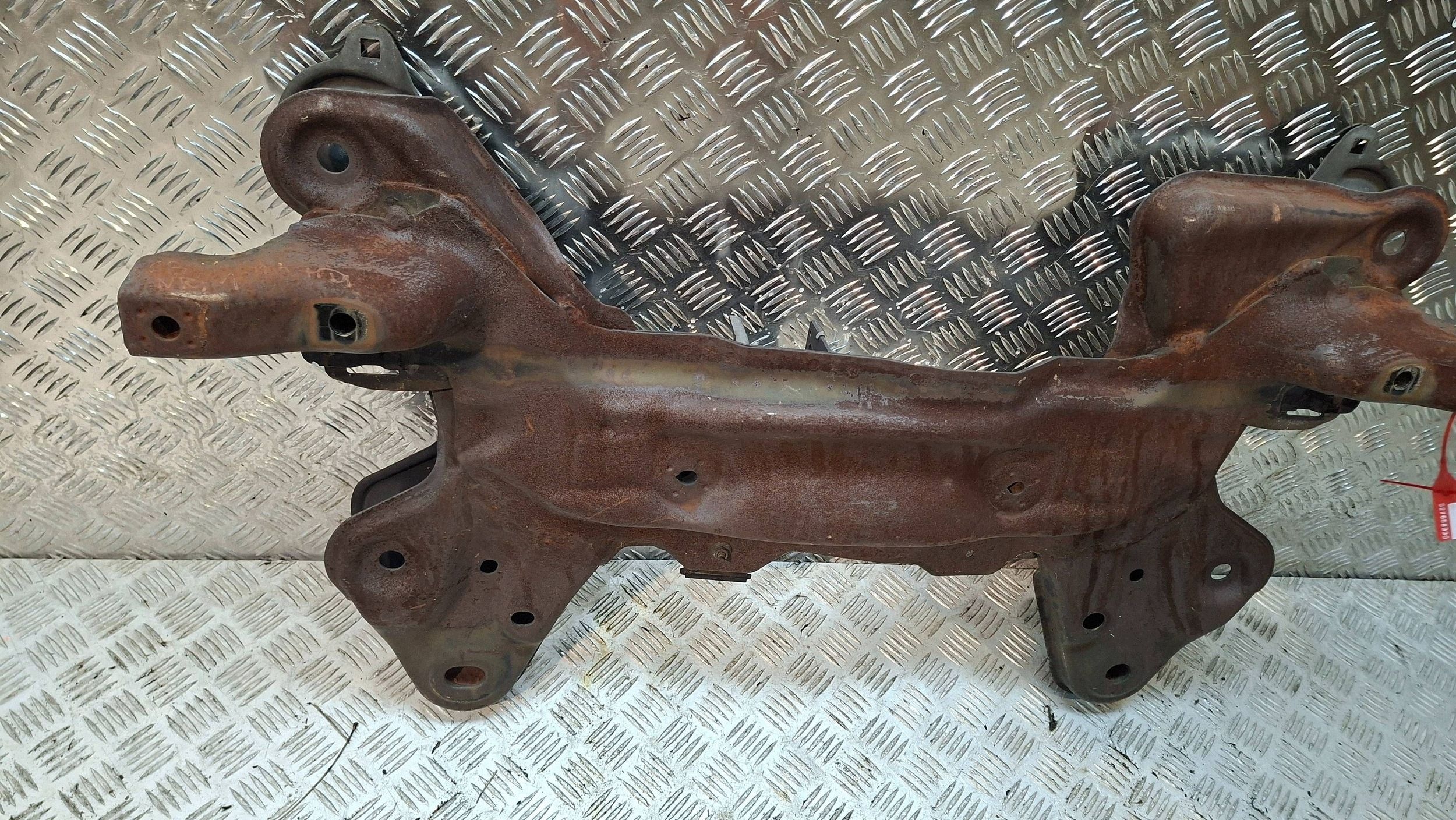 axle beam front CITROEN C3 II DS3 2009-2016