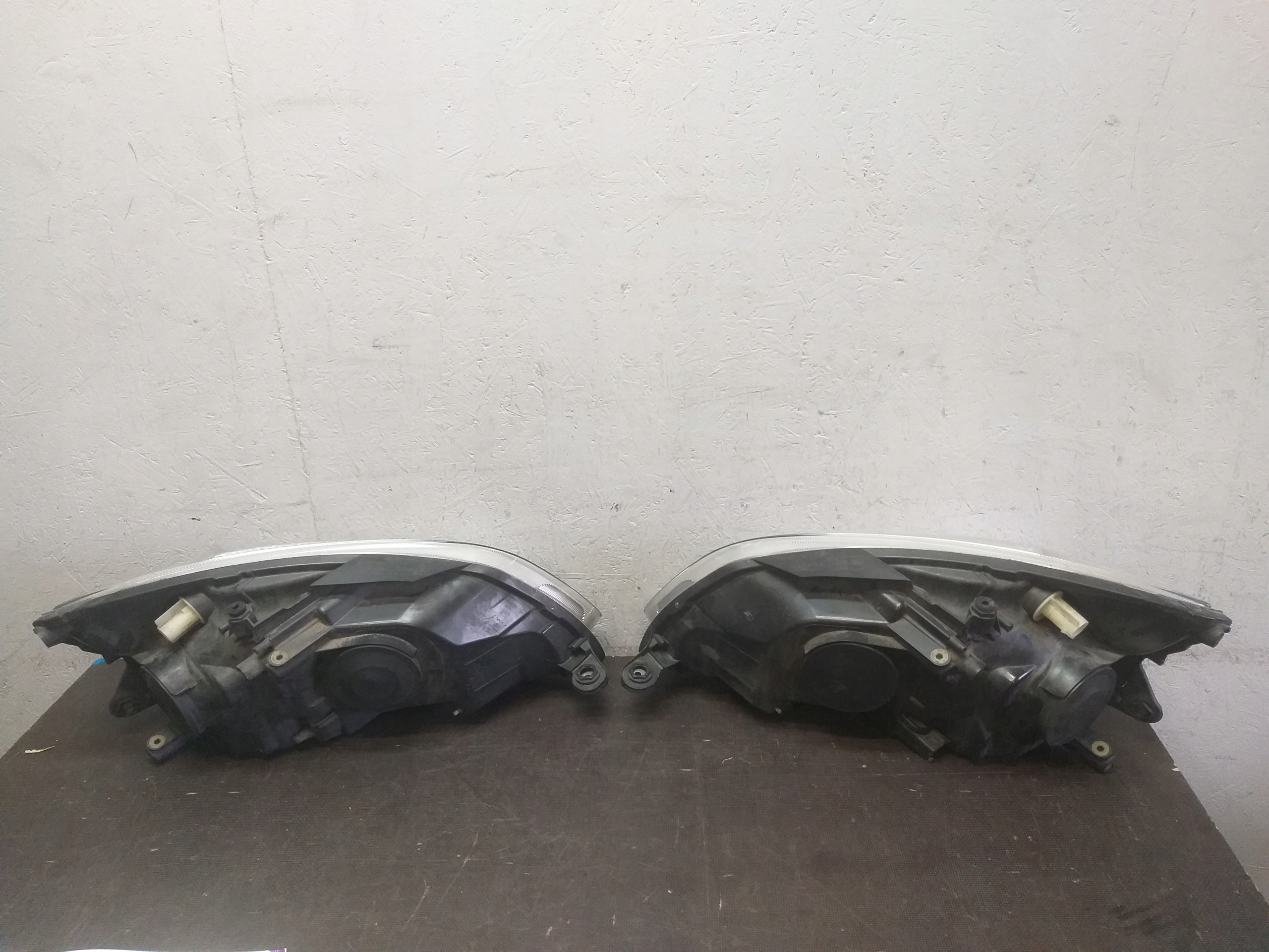 LIGHT LIGHTS FRONT SKODA FABIA II 2 LIFT 5J0