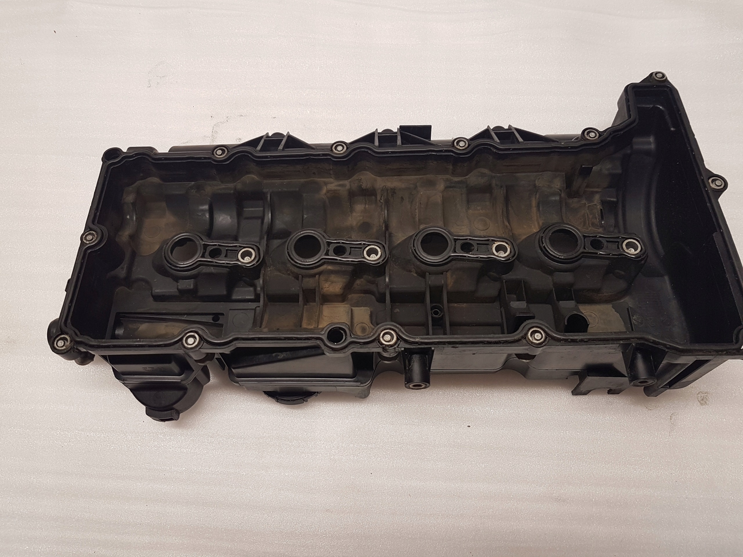 Abdeckung der Ventile BMW X3 F25 N47 7818524