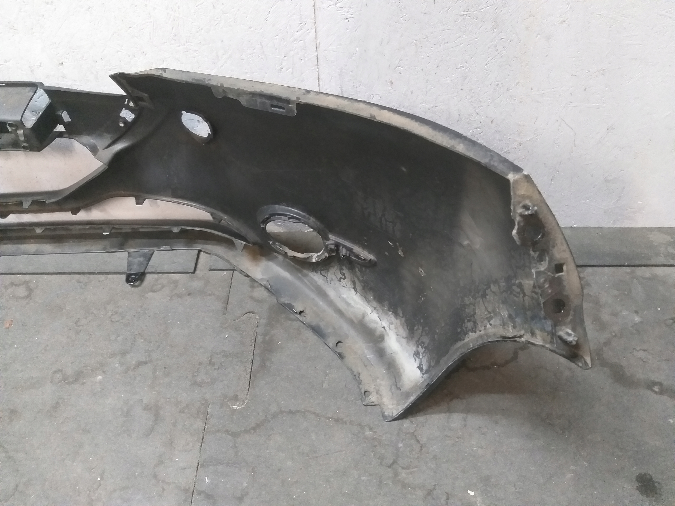NÁRAZNÍK PREDOK PEUGEOT 208