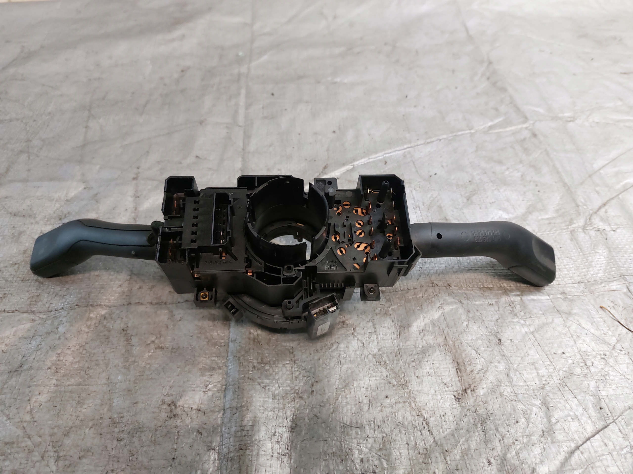 steering wheel levers and controls VW PASSAT B5