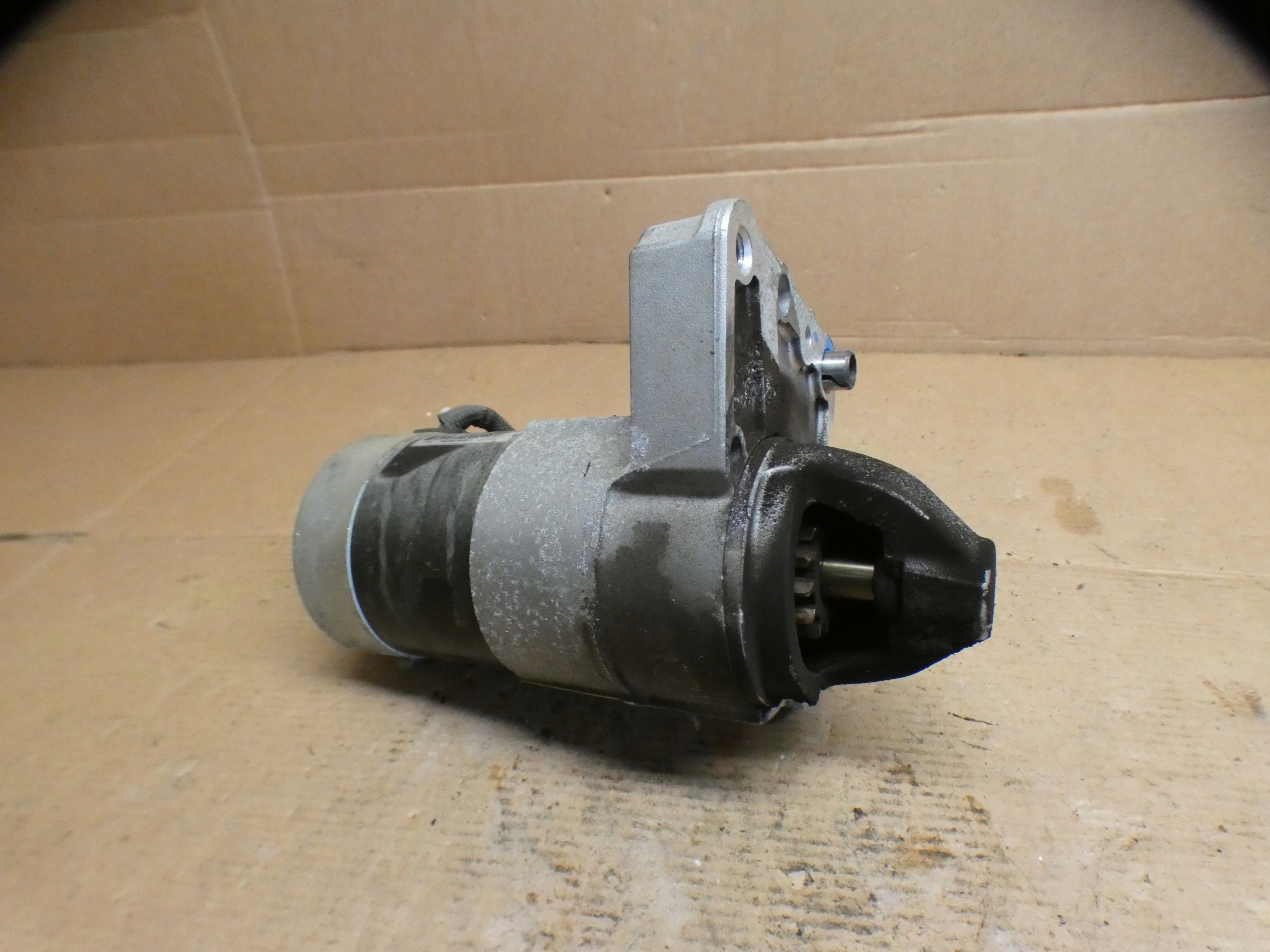starter PEUGEOT CITROEN 1.6 E-HDI 9801667580