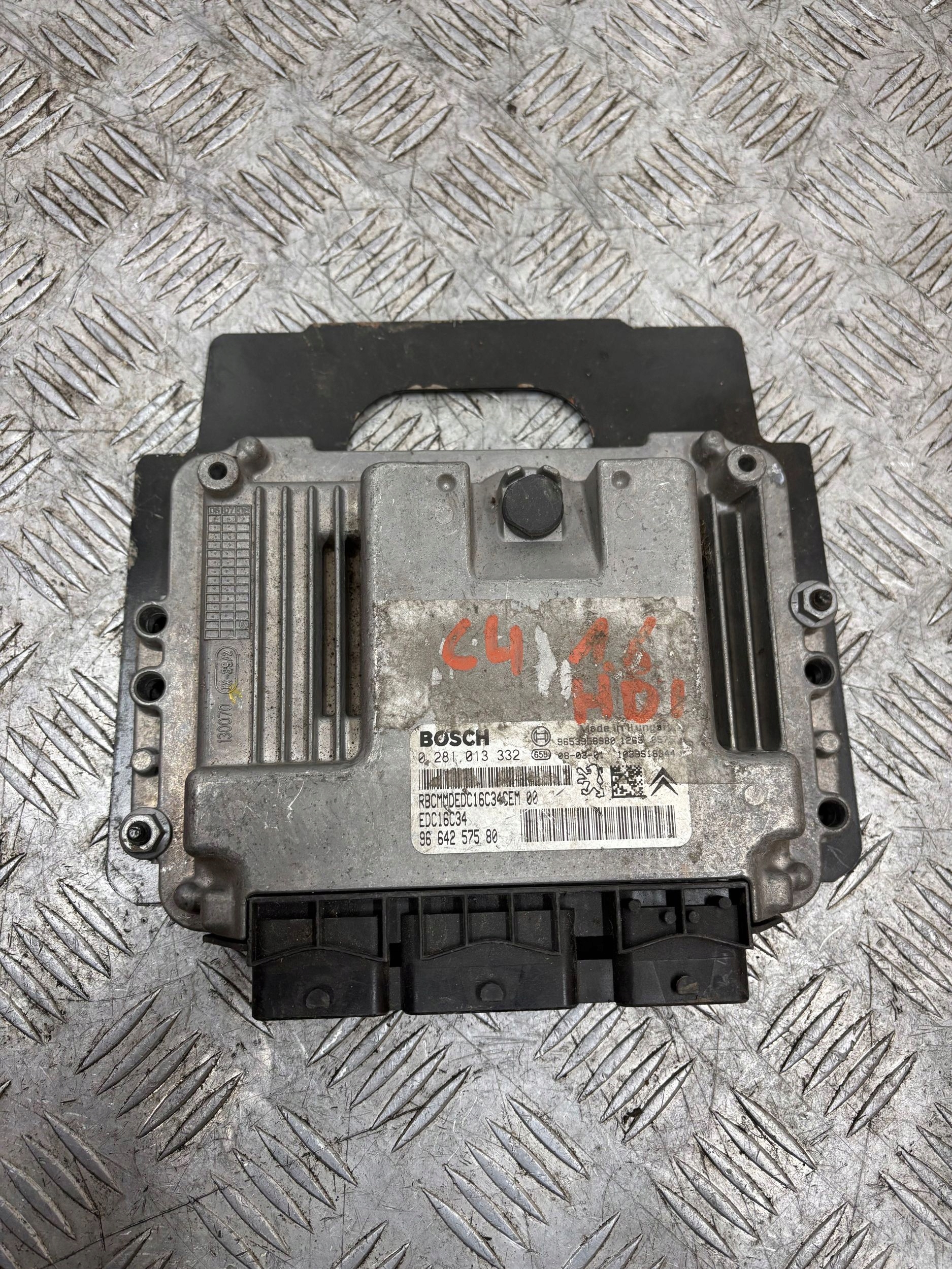 control unit of the engine 0281013332 1.6 HDI CITROEN C4