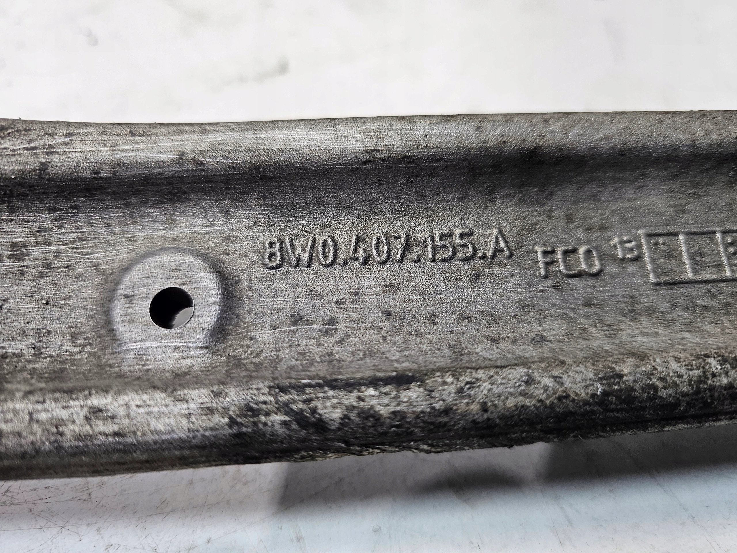 arm left front AUDI A4 B9 A5 8W 8W0407155A