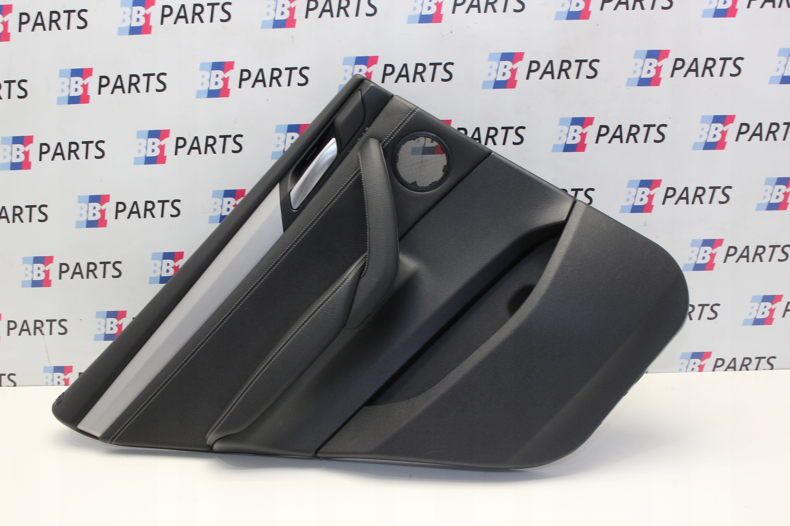 BMW F25 X3 side left rear part rear AMBIENT black leather