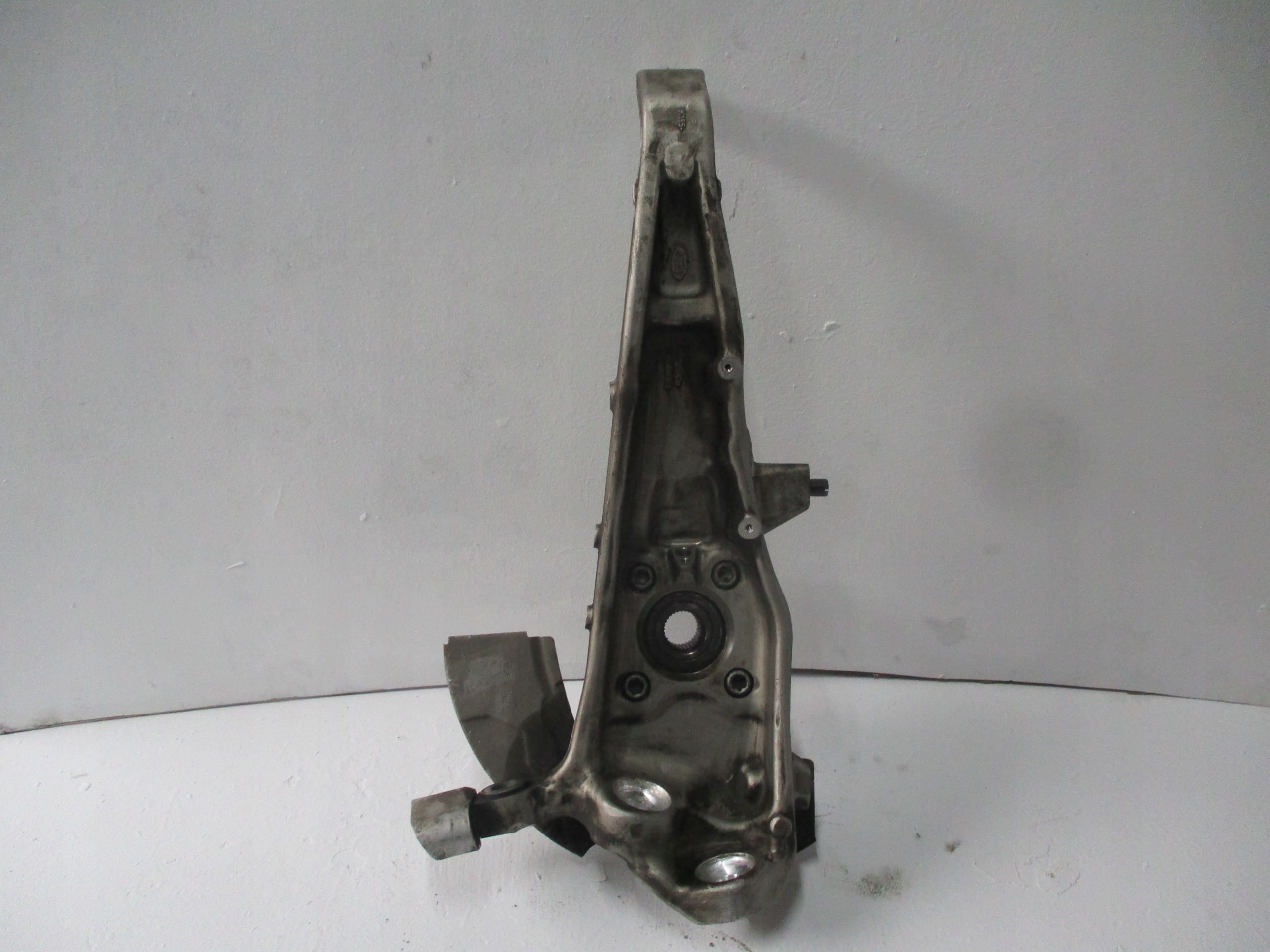 swing RANGE ROVER SPORT 3,0i 22R M8E2-3K186-AD right